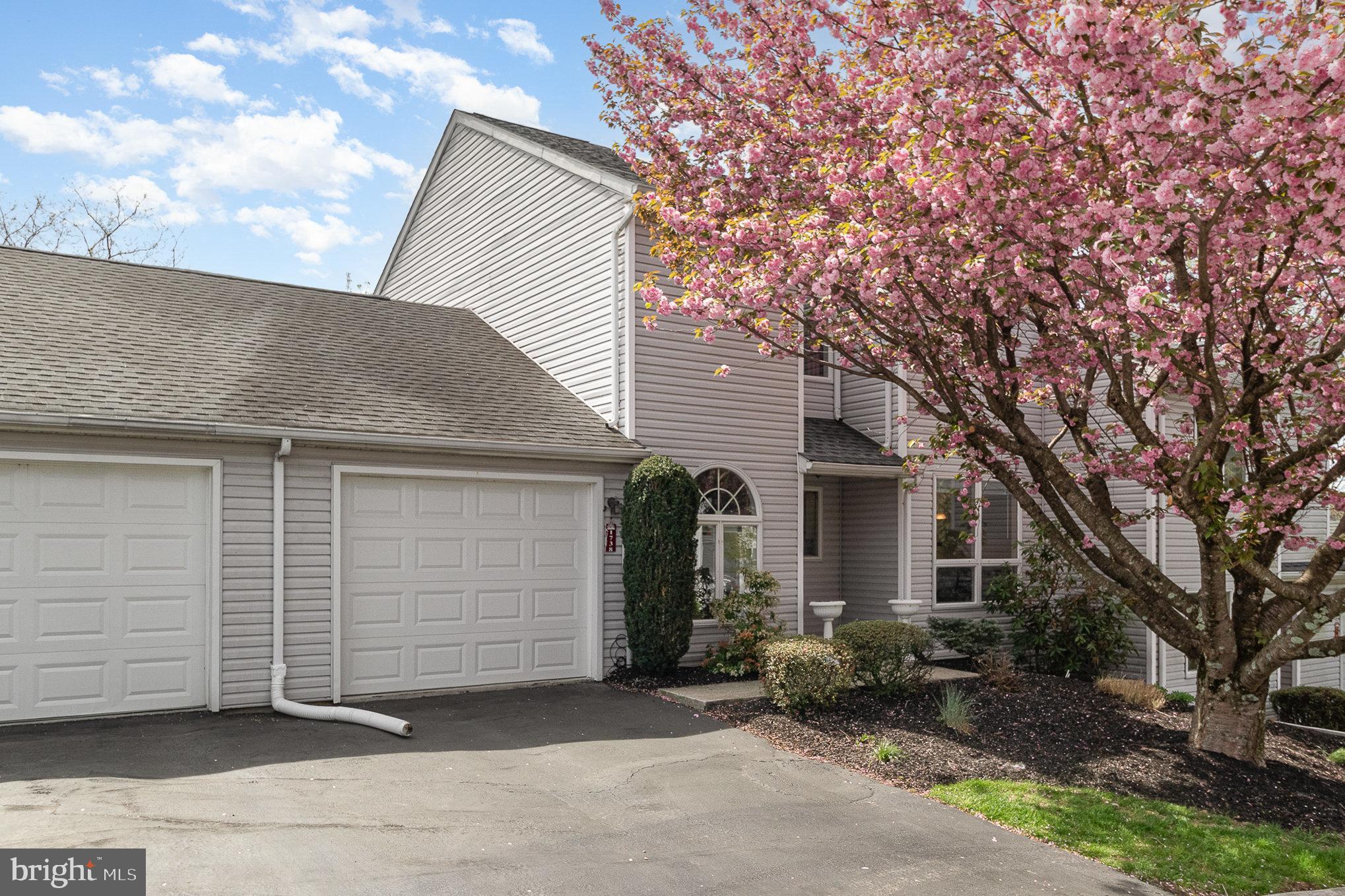 BEACON HILL - Residential