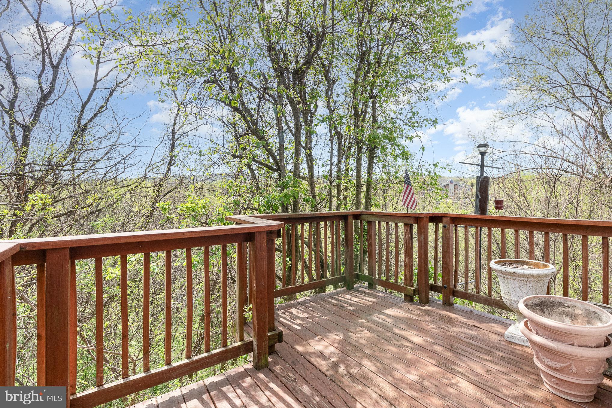 BEACON HILL - Residential