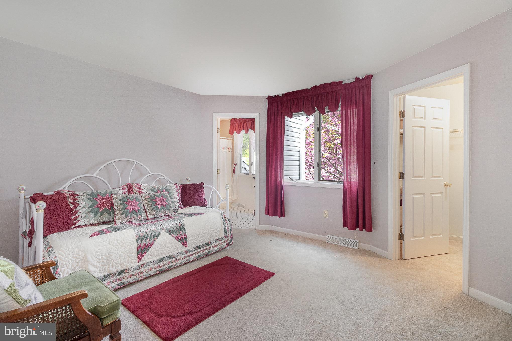 BEACON HILL - Residential