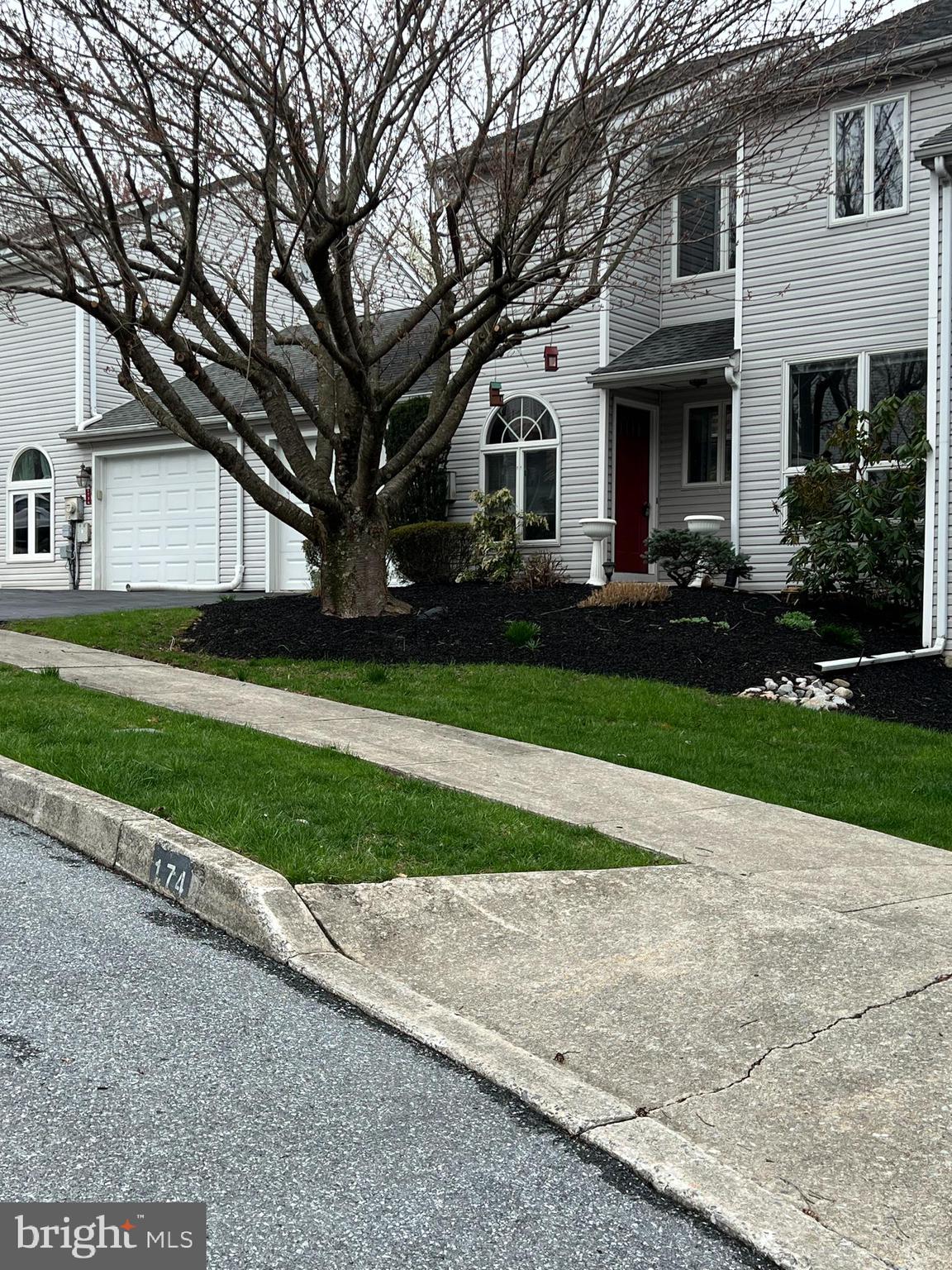 BEACON HILL - Residential