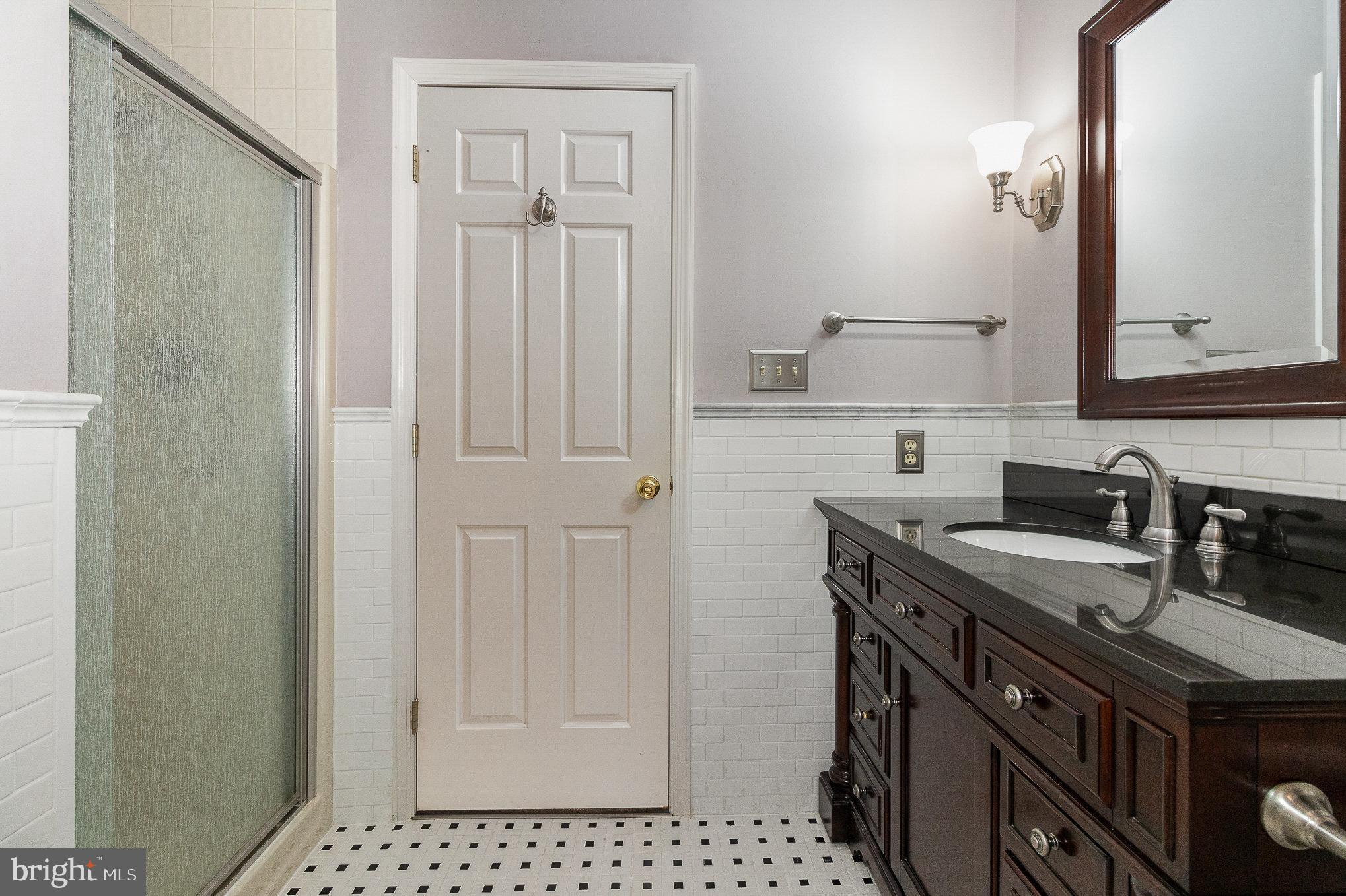 BEACON HILL - Residential