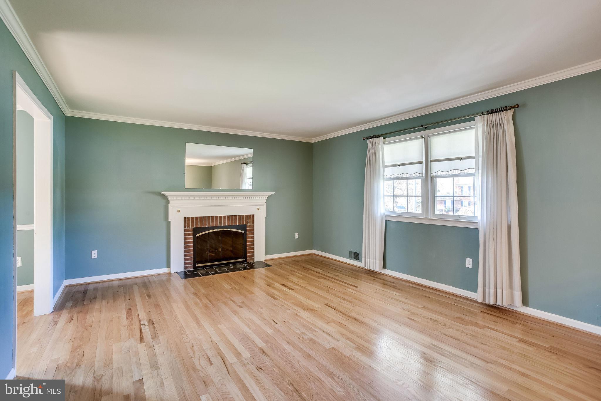 MOUNTAIN VIEW - Residential