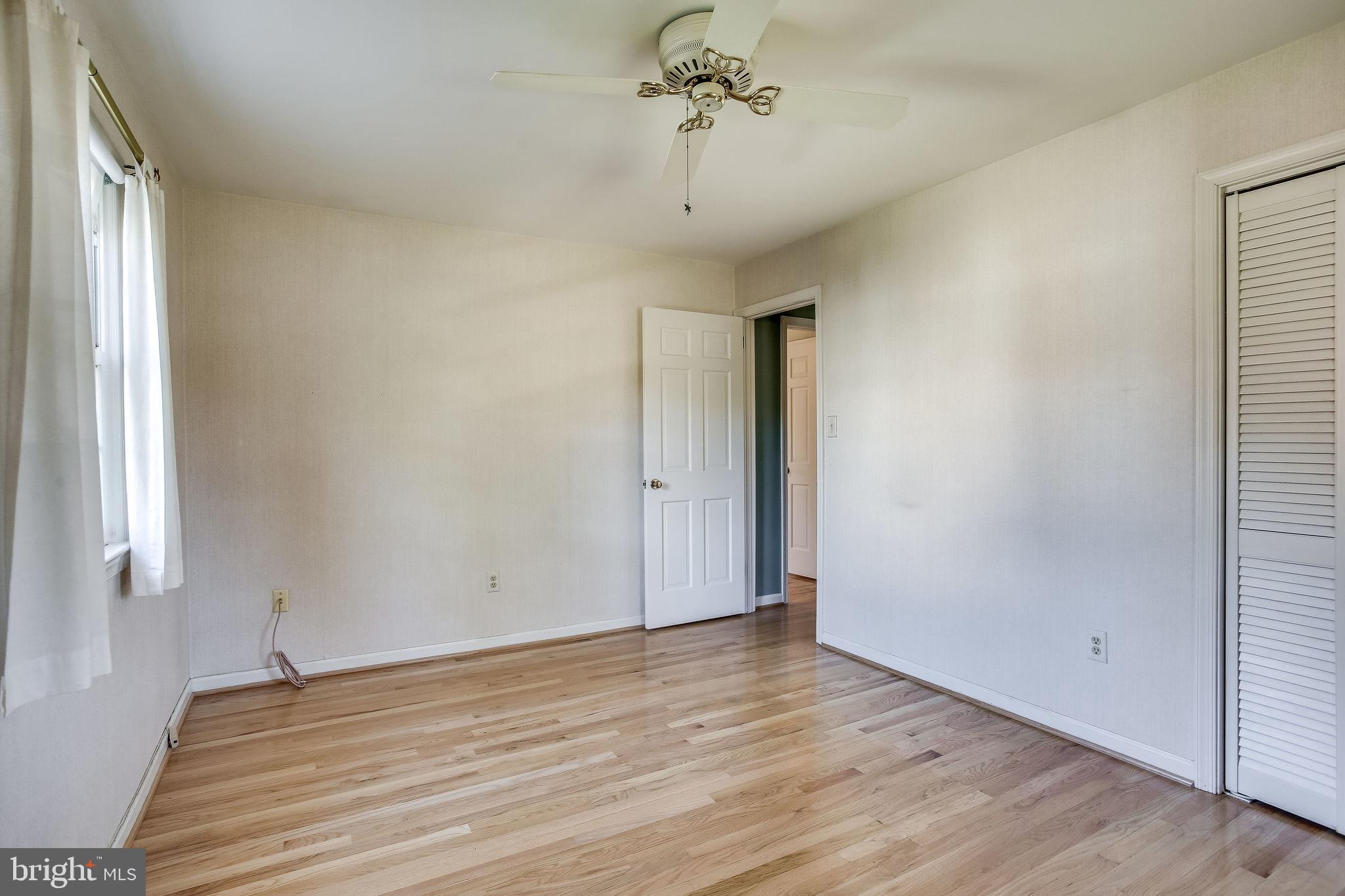 MOUNTAIN VIEW - Residential