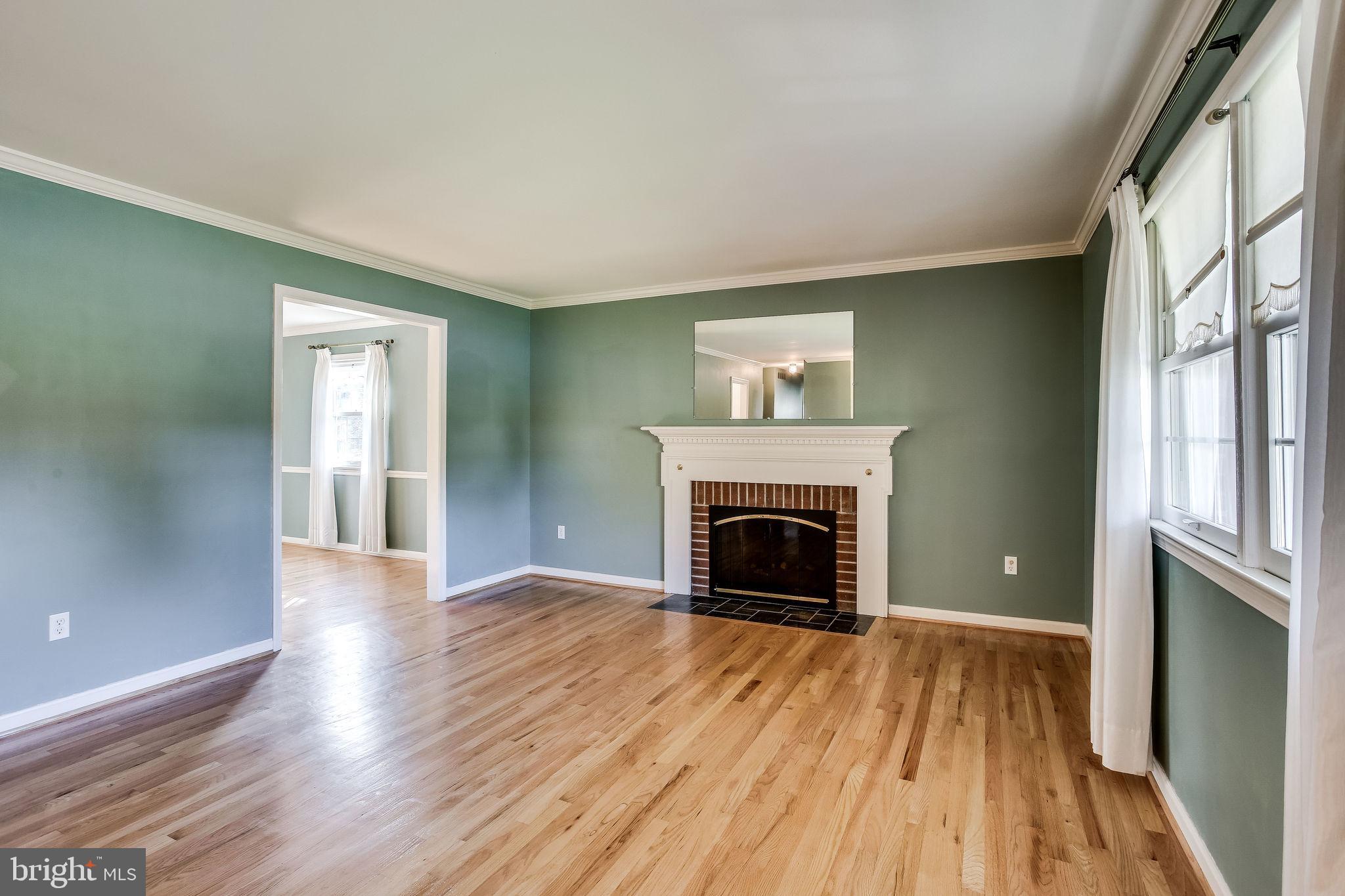 MOUNTAIN VIEW - Residential