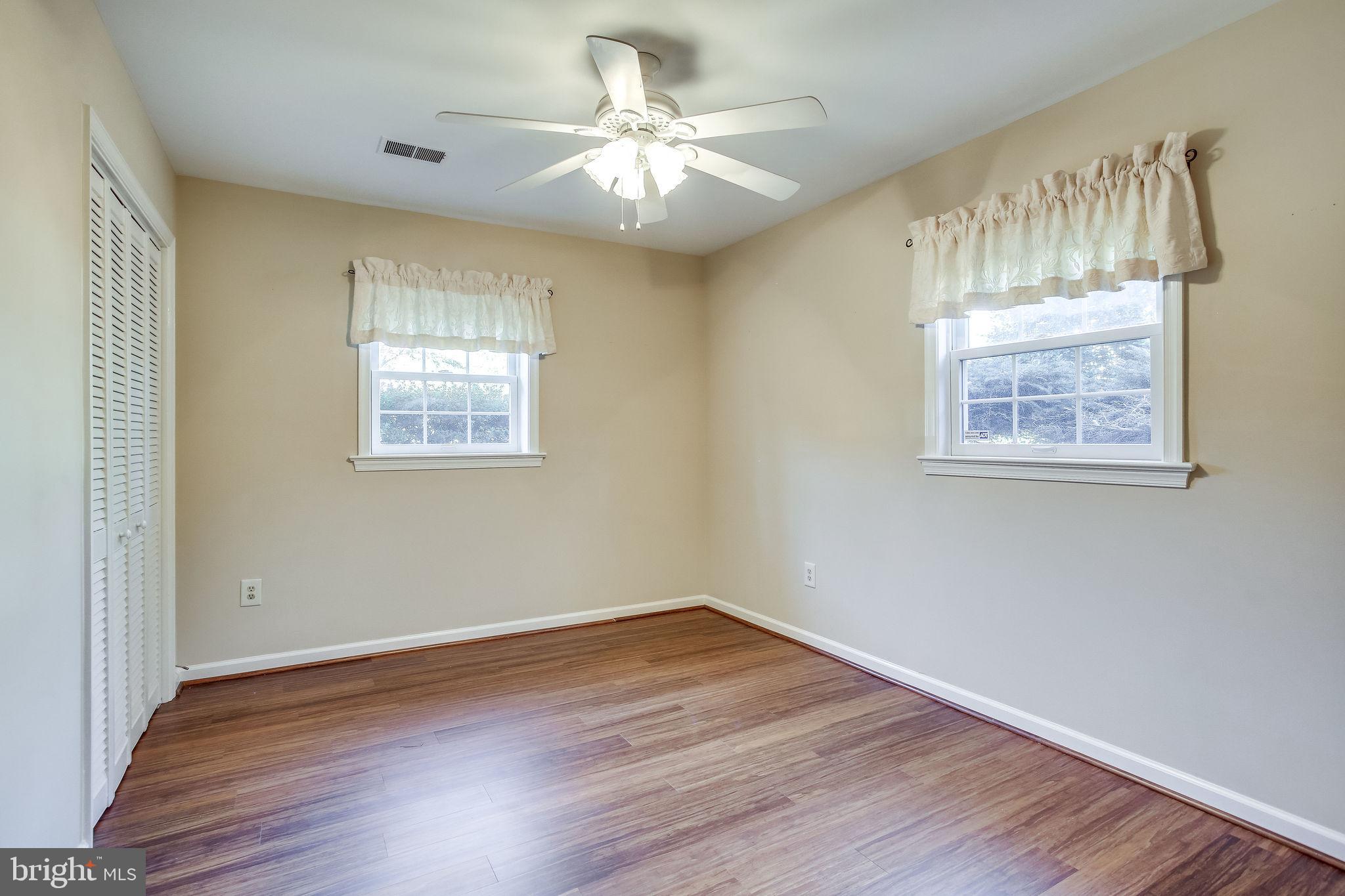 MOUNTAIN VIEW - Residential