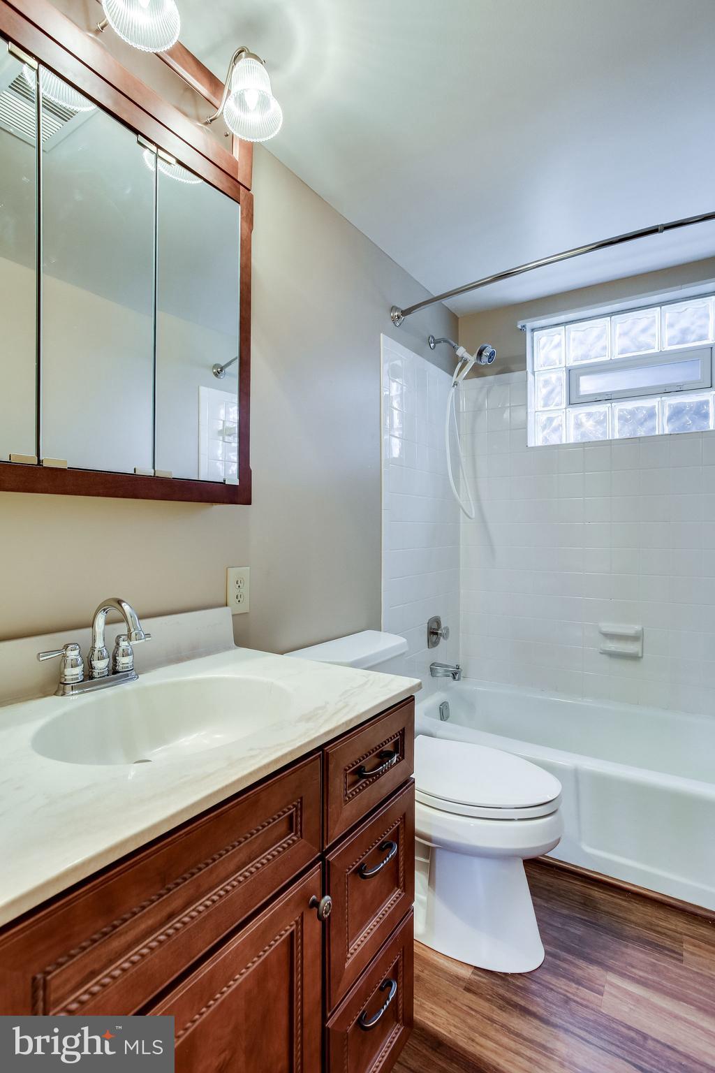 MOUNTAIN VIEW - Residential