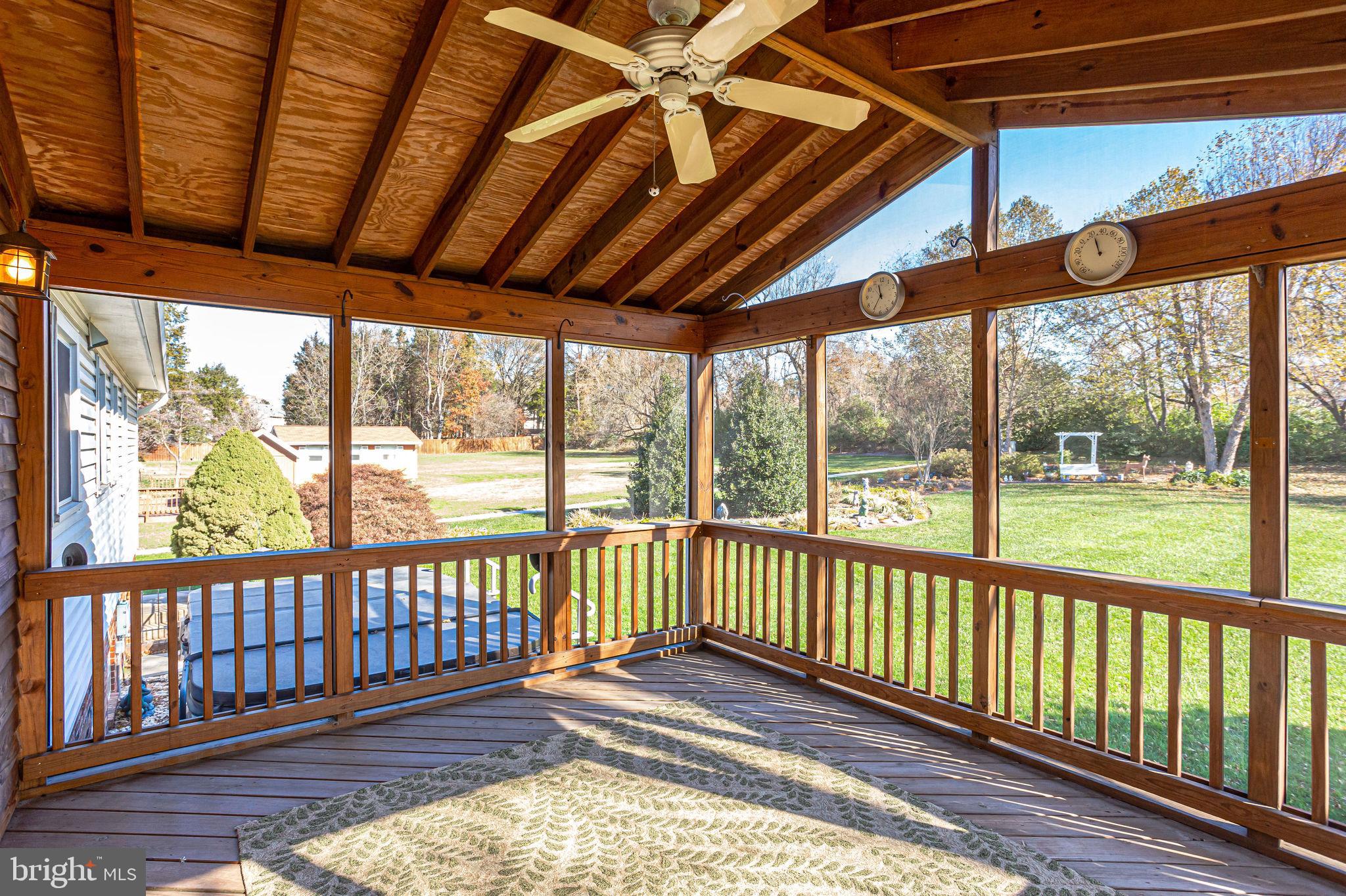 MOUNTAIN VIEW - Residential