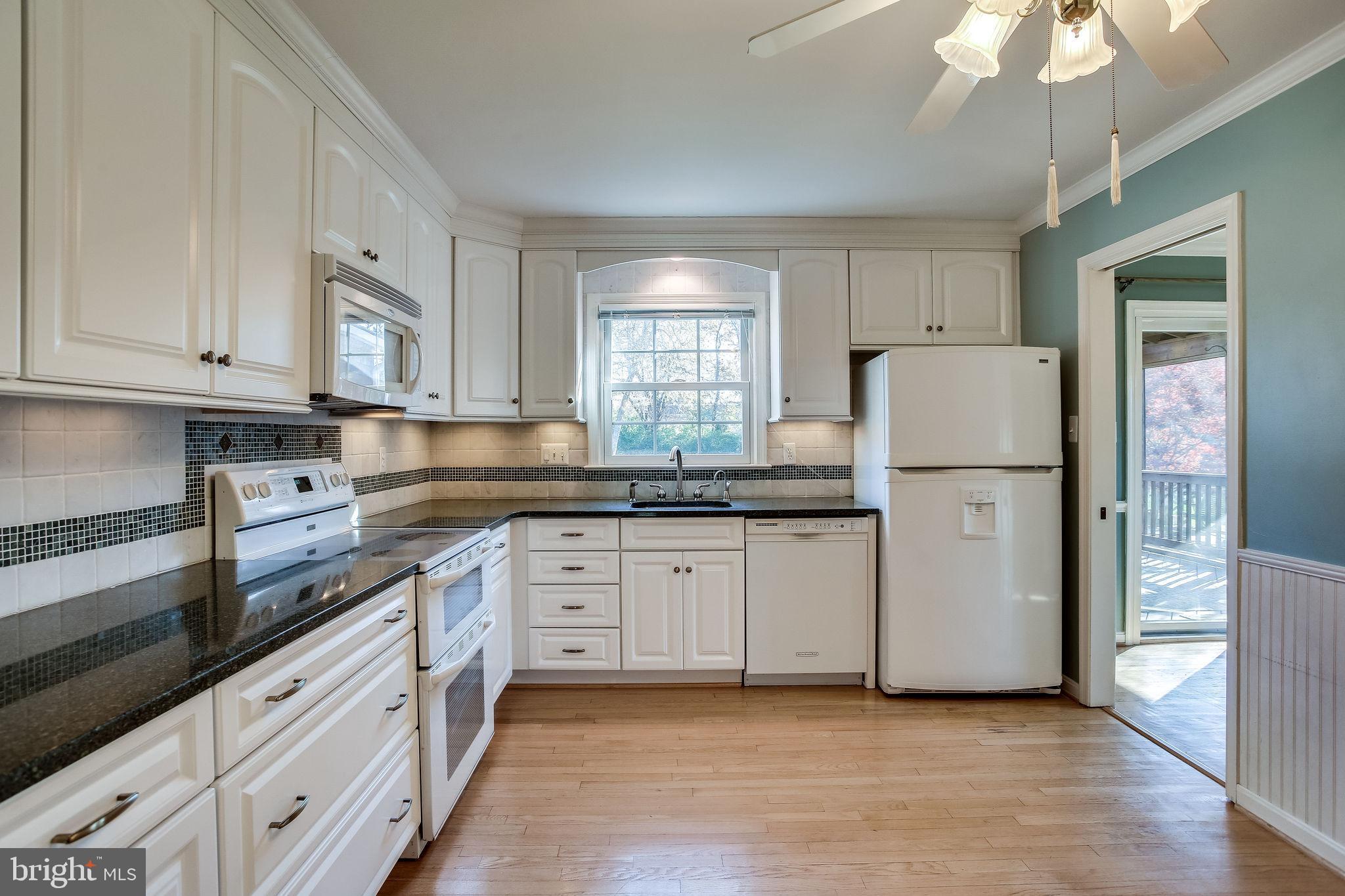 MOUNTAIN VIEW - Residential