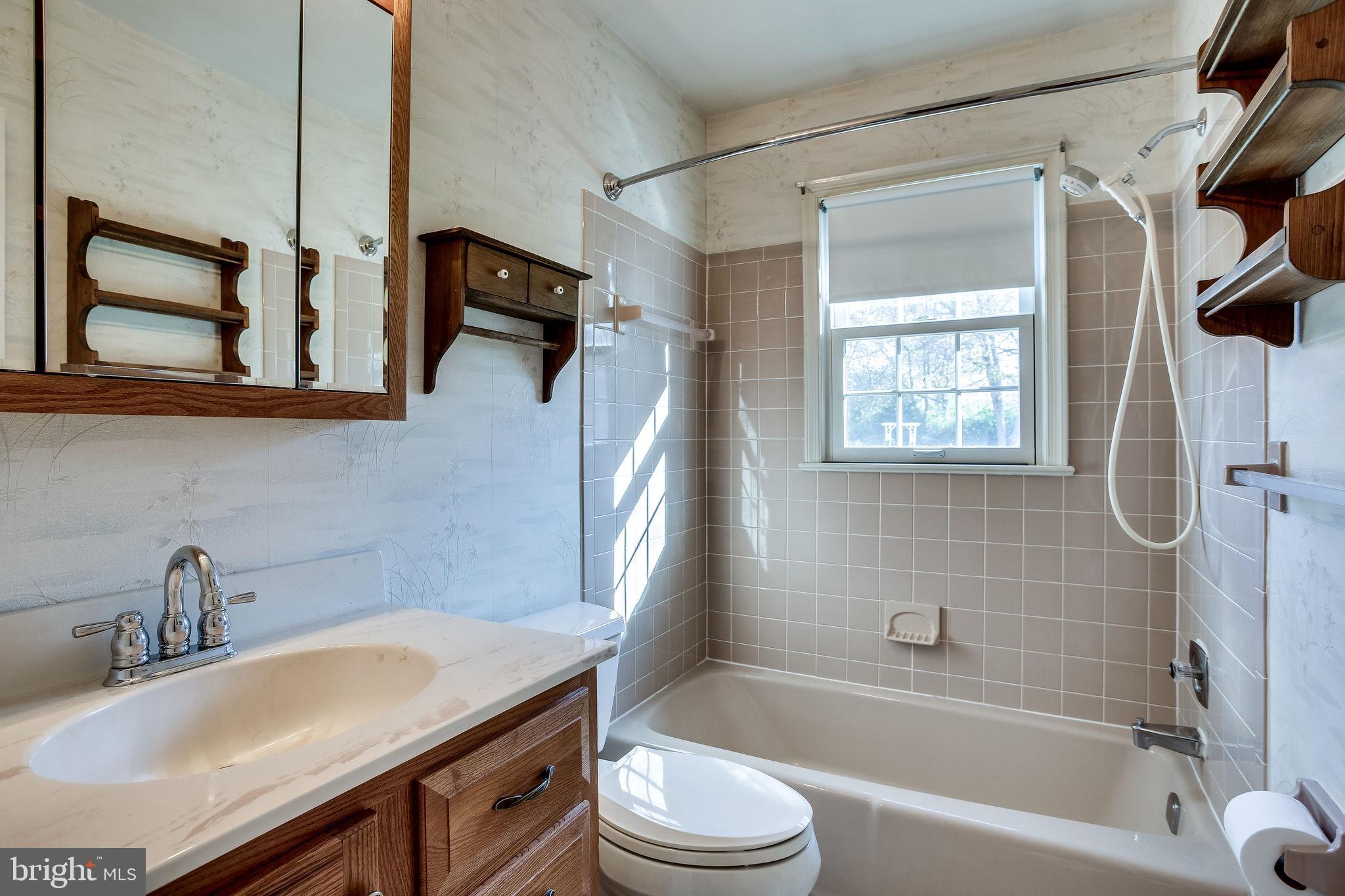 MOUNTAIN VIEW - Residential