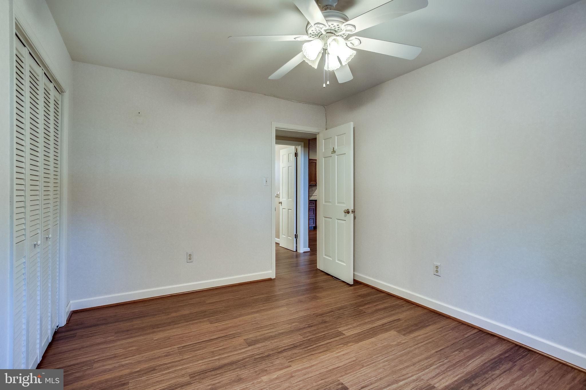 MOUNTAIN VIEW - Residential