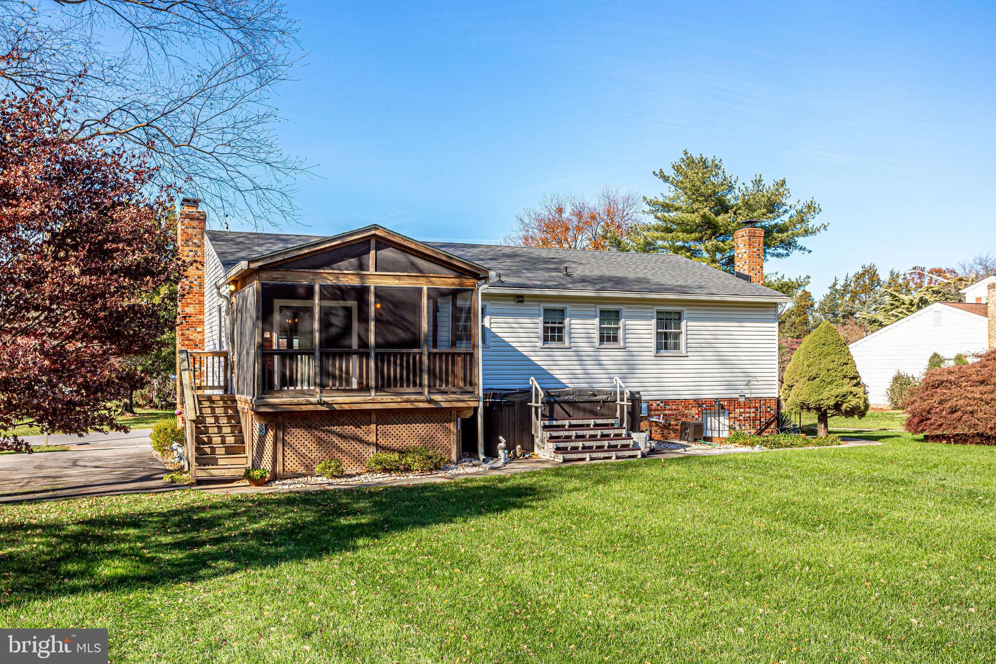 MOUNTAIN VIEW - Residential