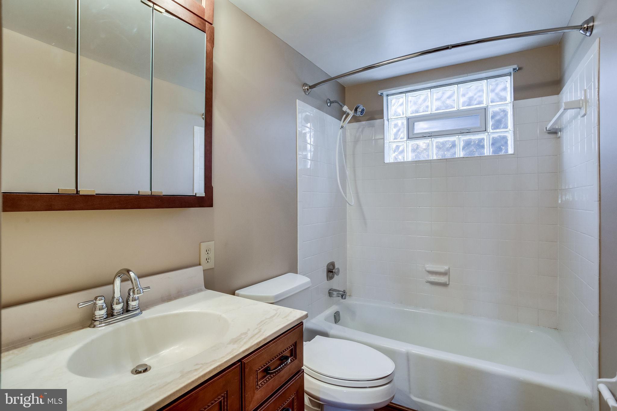 MOUNTAIN VIEW - Residential