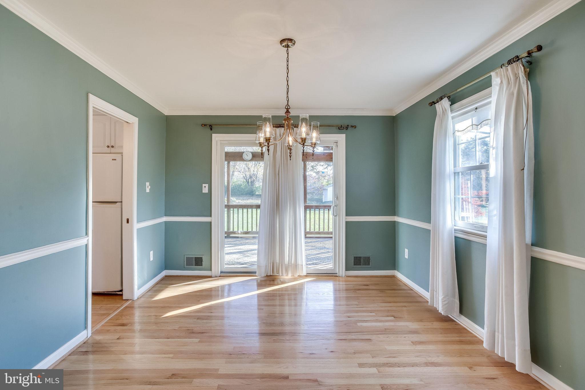 MOUNTAIN VIEW - Residential