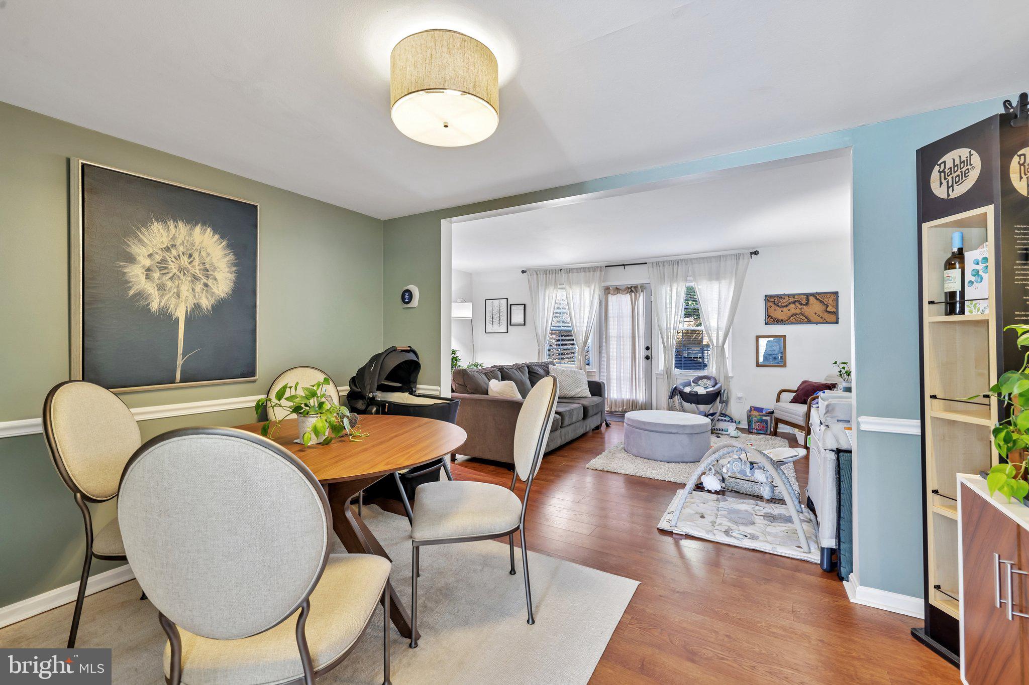 BAY HILLS - COLONIAL RIDGE - Residential