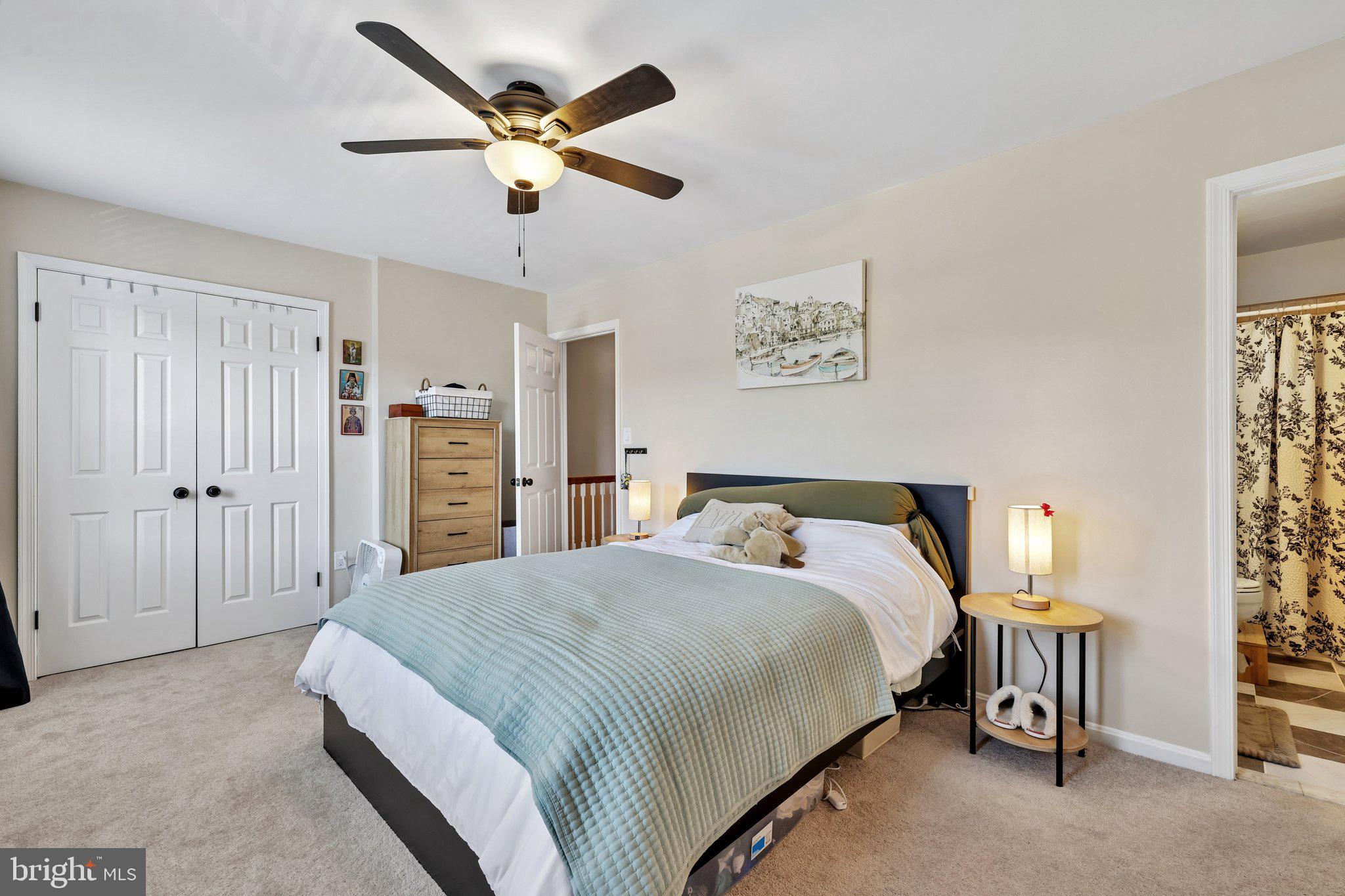 BAY HILLS - COLONIAL RIDGE - Residential