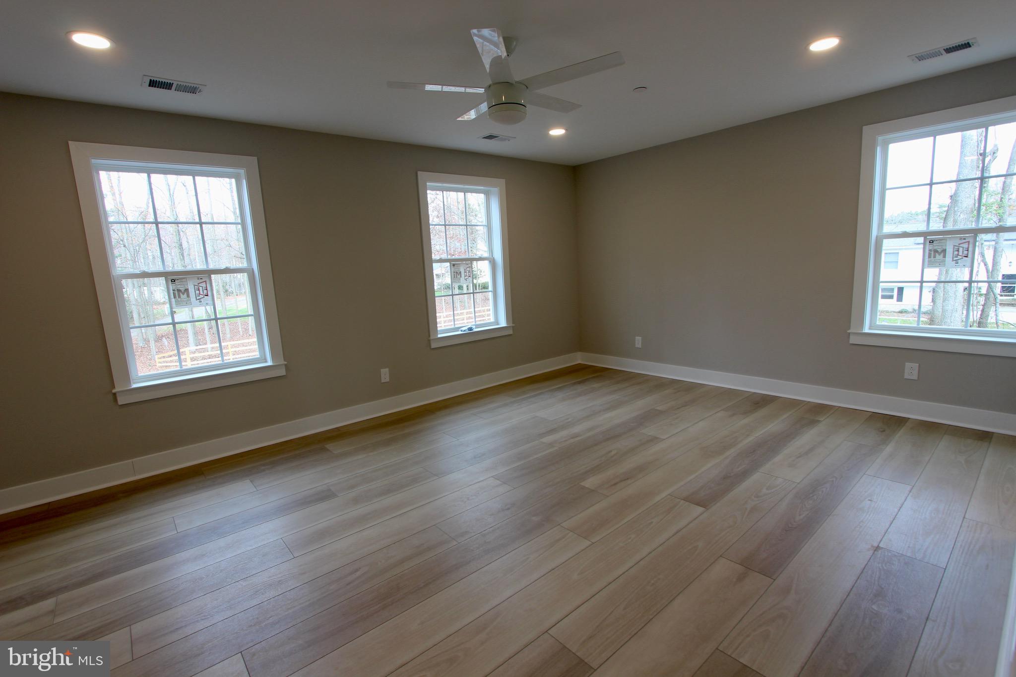 KENT ISLAND ESTATES - Residential