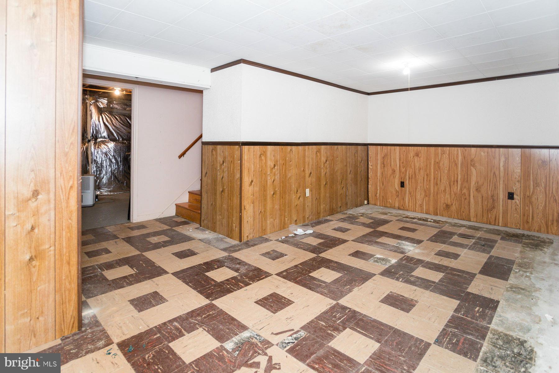 WILTON FARM ACRES - Residential