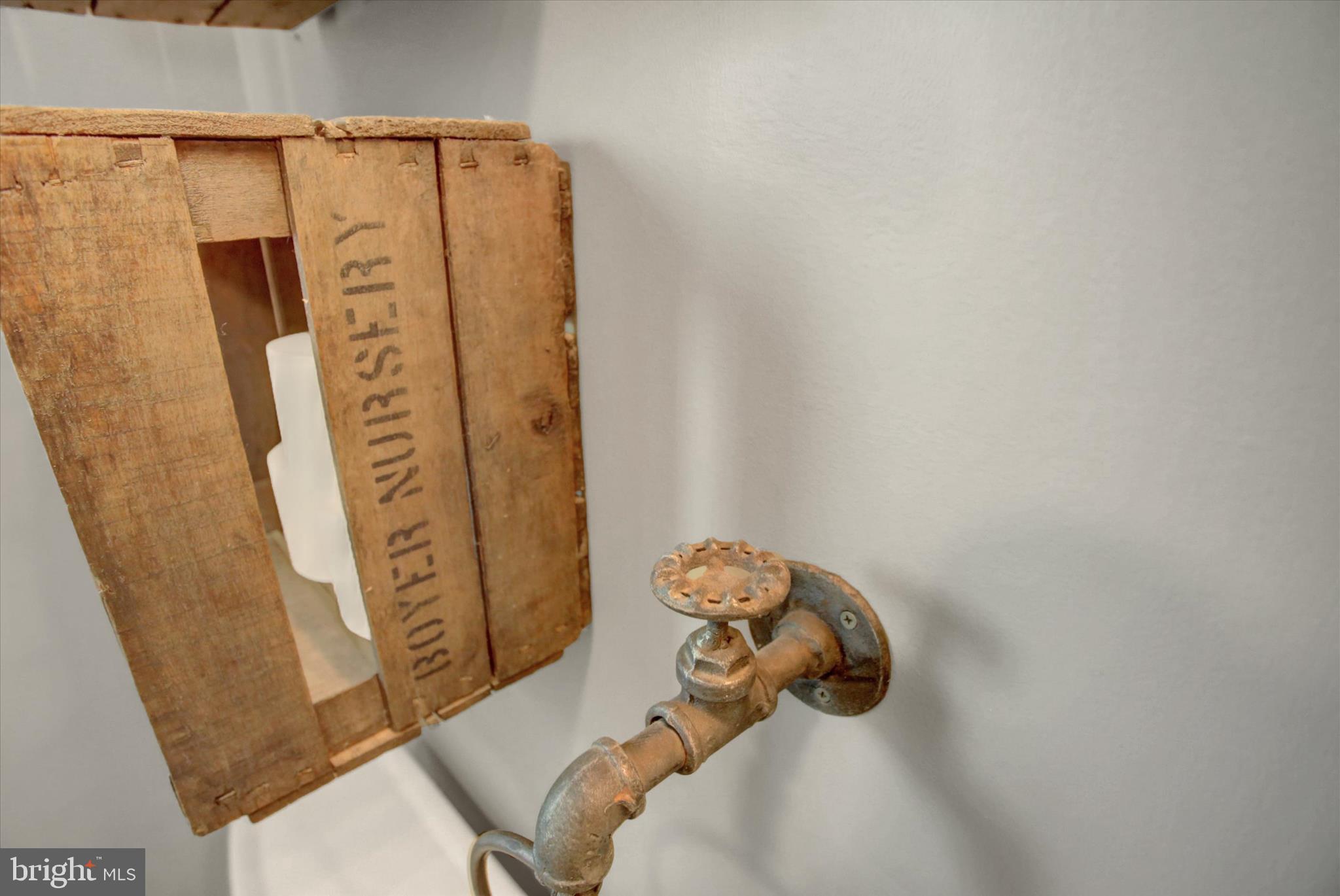 CHARLESTOWN - Residential