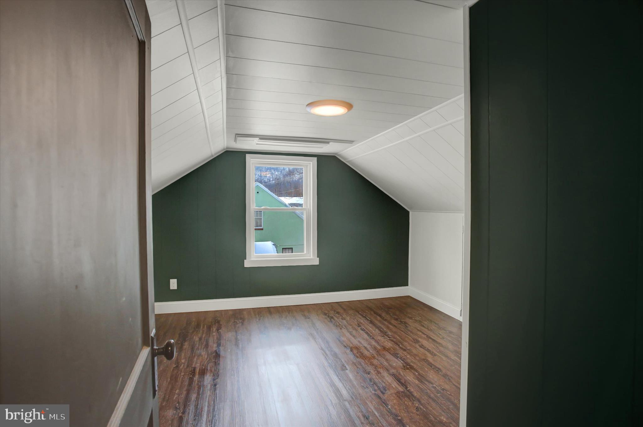 CHARLESTOWN - Residential