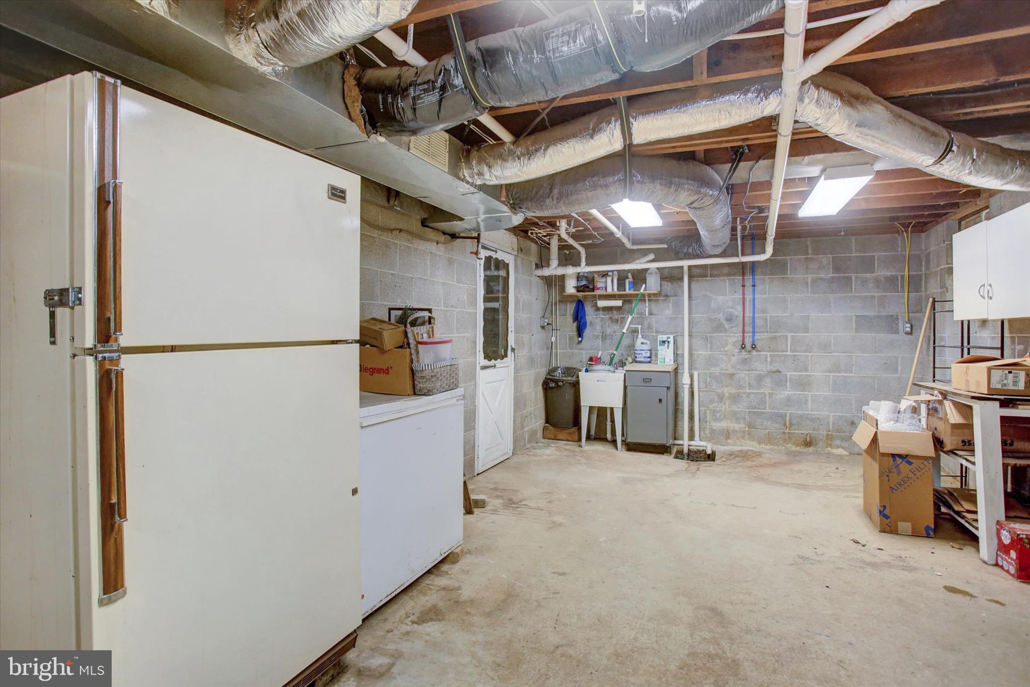 CHARLESTOWN - Residential