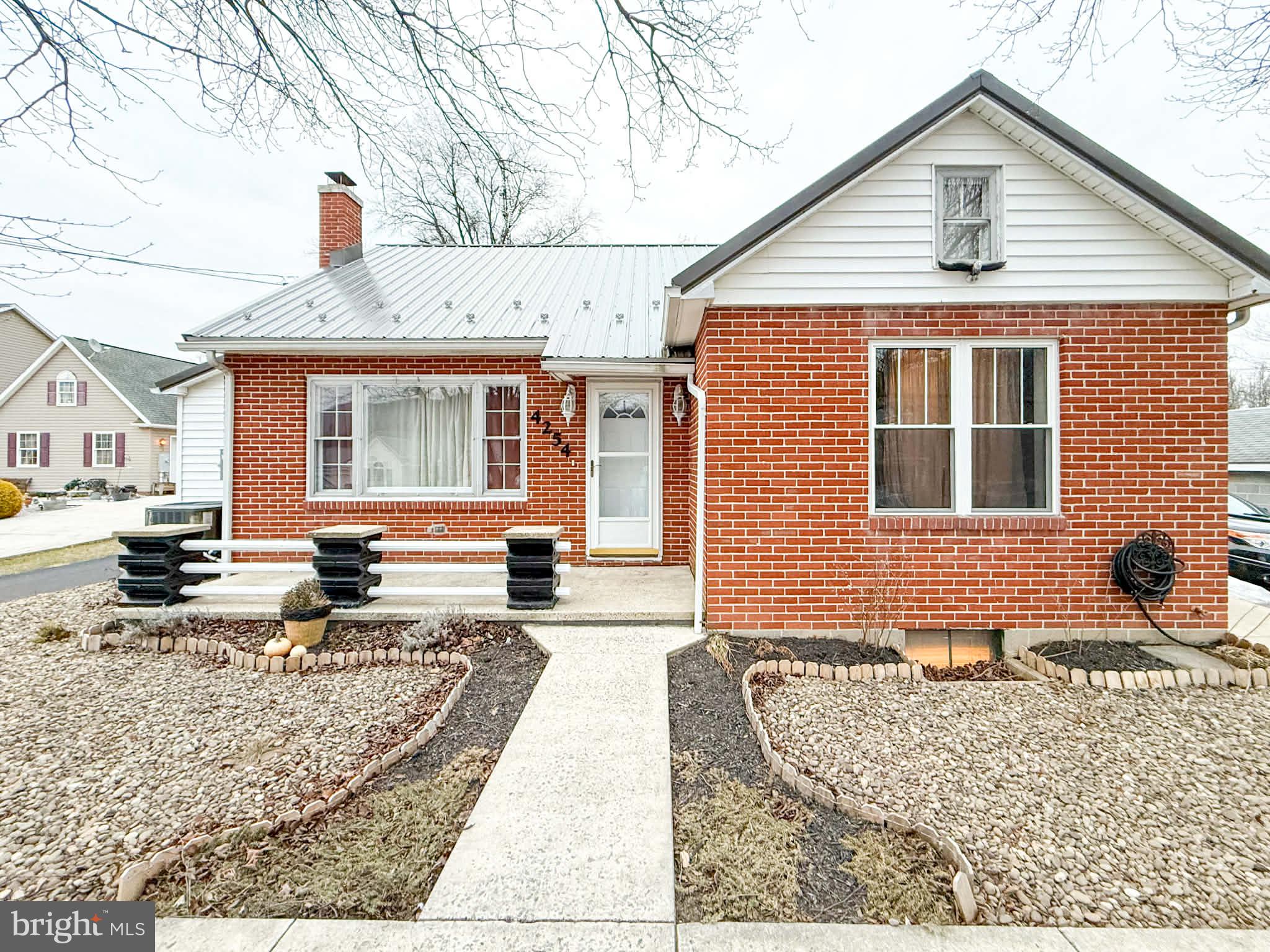 4254 CHARLESTOWN ROAD