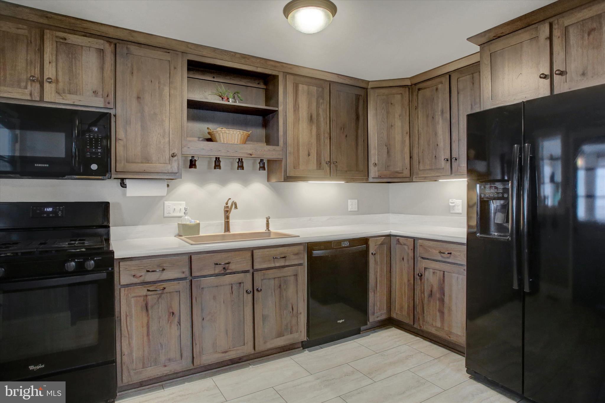 CHARLESTOWN - Residential