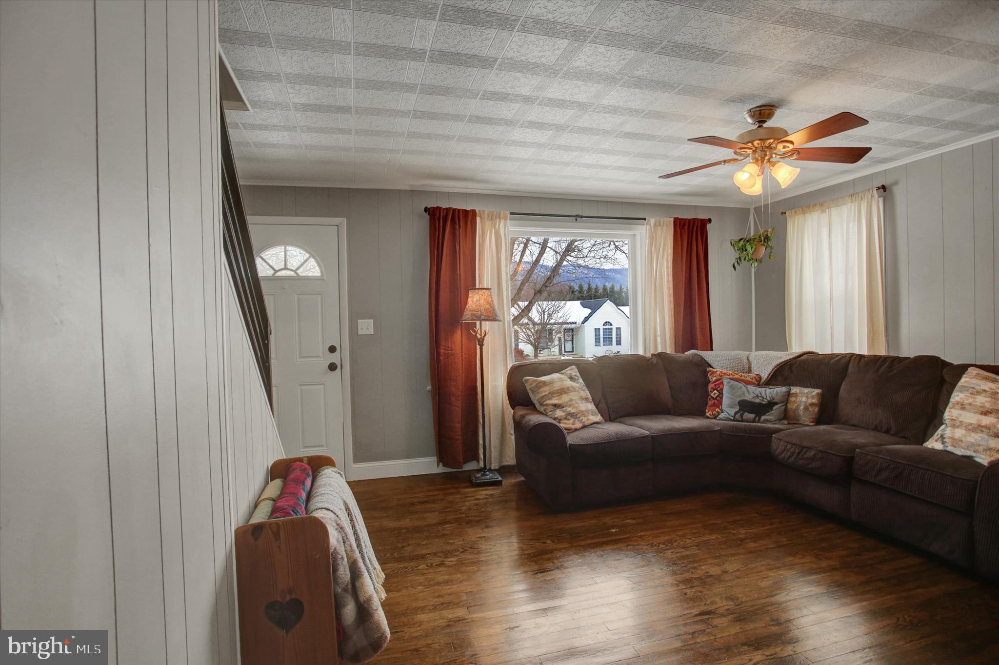 CHARLESTOWN - Residential