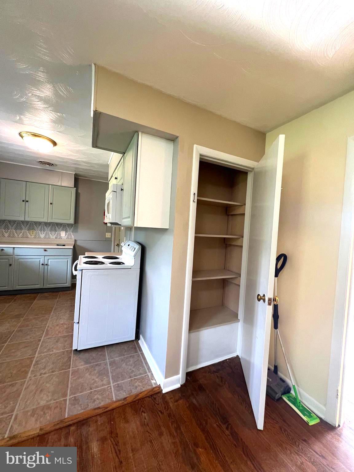 MOOMAU ADDITION - Residential