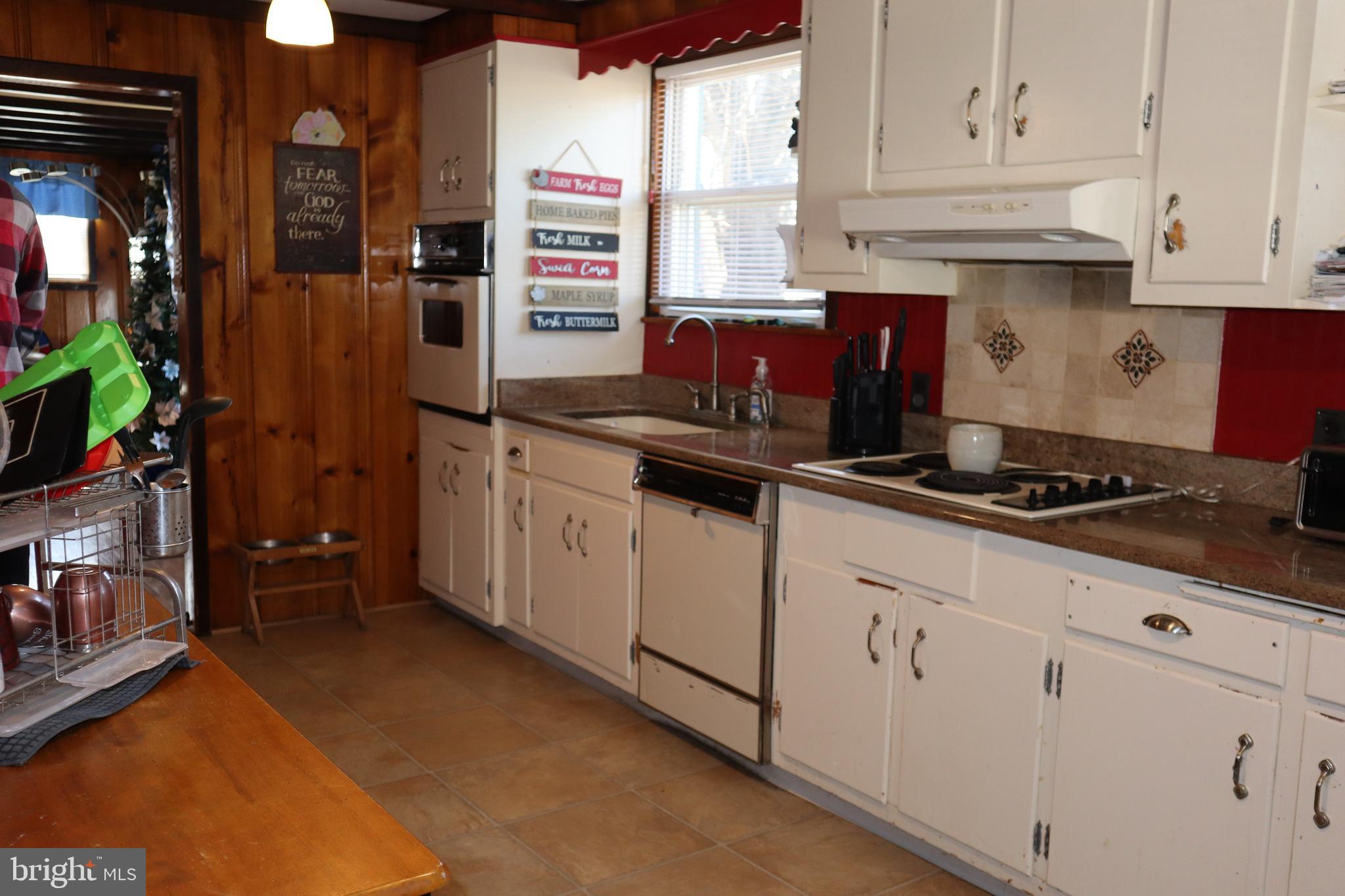 121 PATTERSON AVENUE