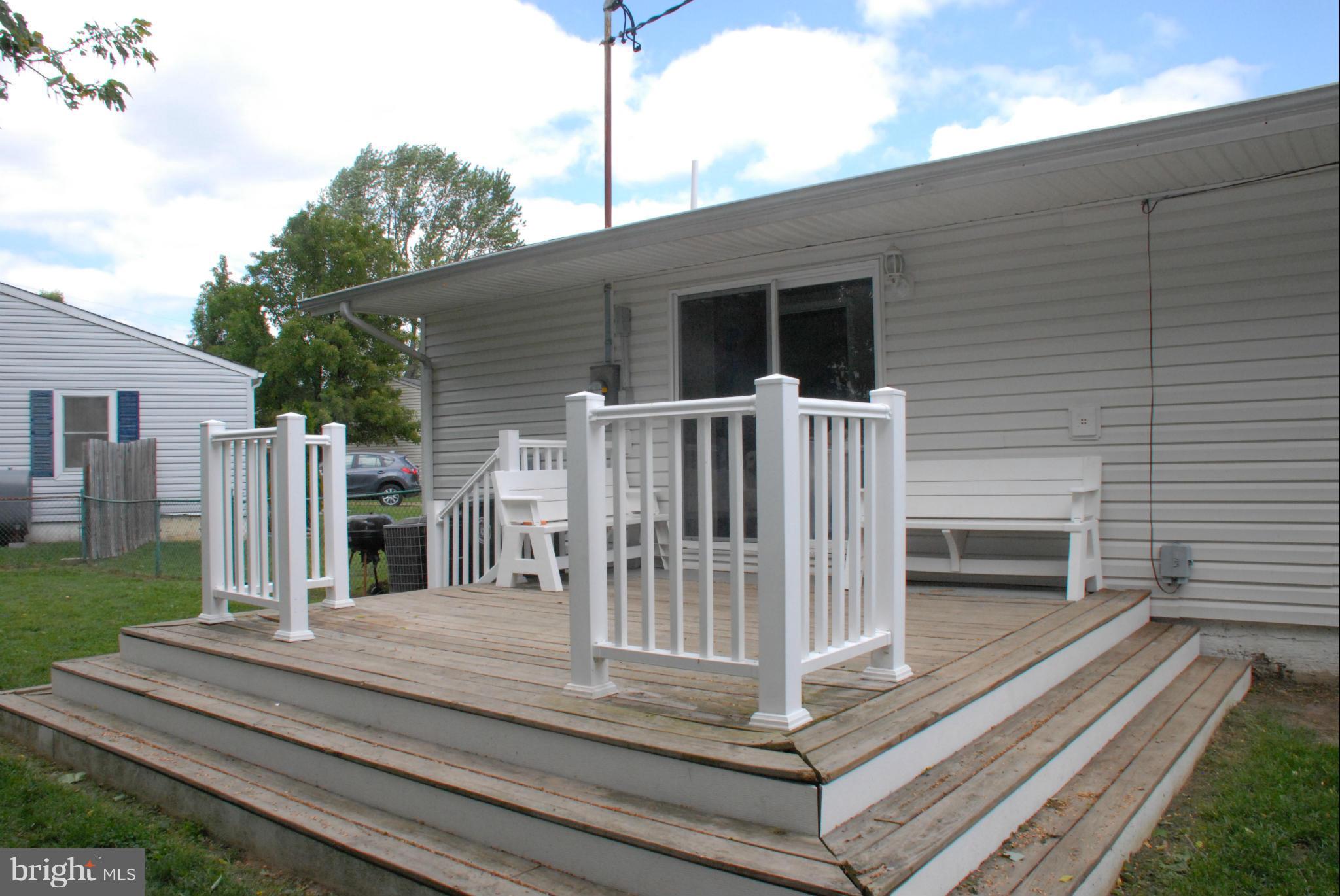 TERRACE VILLAGE LA PLATA - Residential Lease