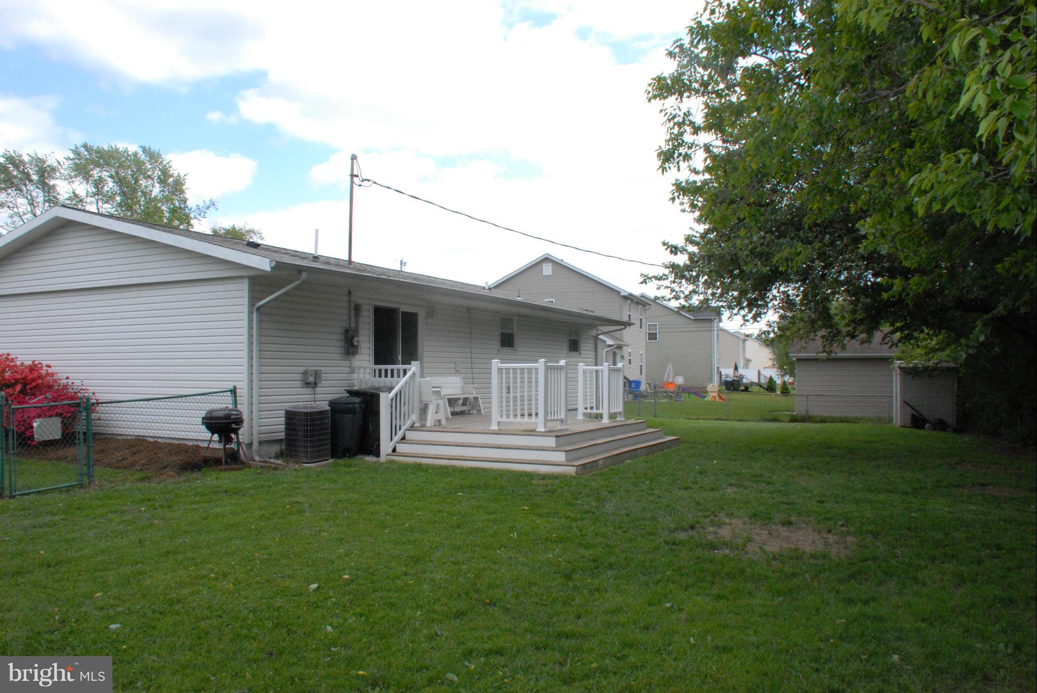 TERRACE VILLAGE LA PLATA - Residential Lease