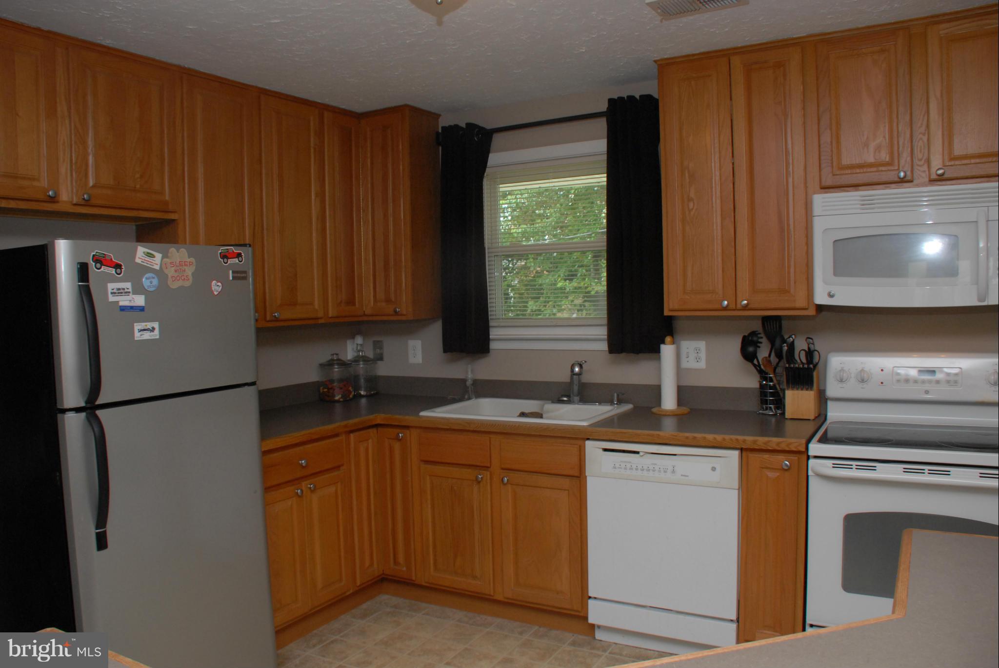 TERRACE VILLAGE LA PLATA - Residential Lease