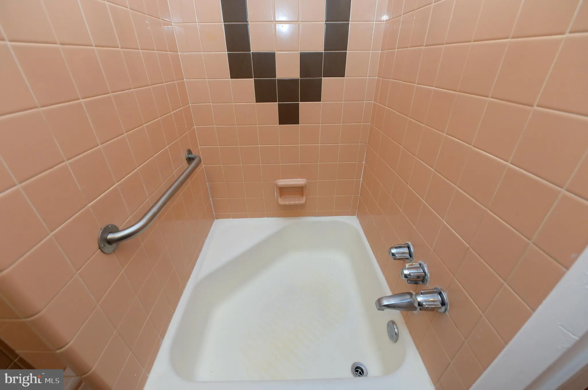 Philadelphia, Pennsylvania 19129, United States, 2 Bedrooms Bedrooms, ,1 BathroomBathrooms,Residential,Active,34231