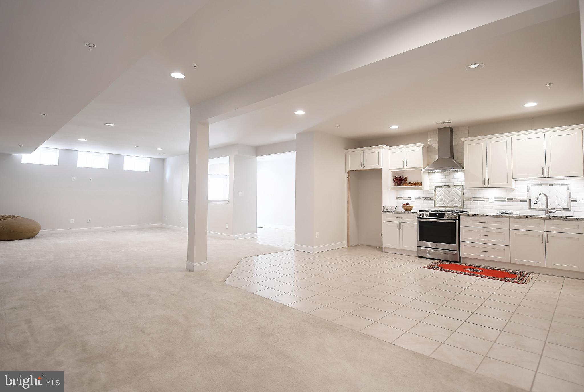 THE ESTATES AT CEDARDAY - Residential