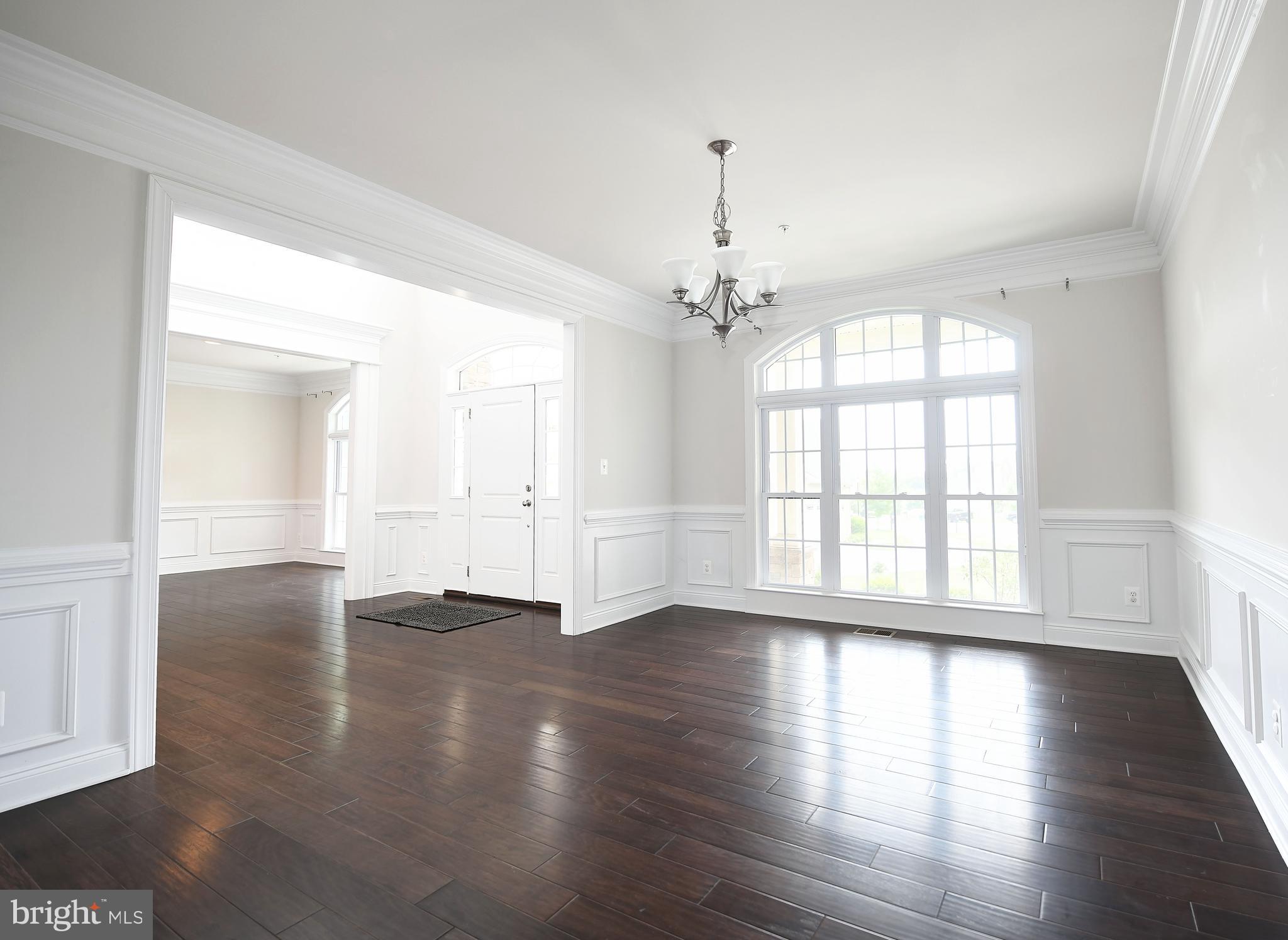 THE ESTATES AT CEDARDAY - Residential