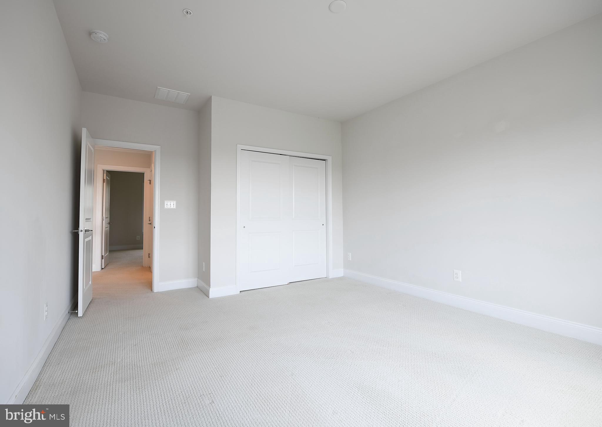 THE ESTATES AT CEDARDAY - Residential