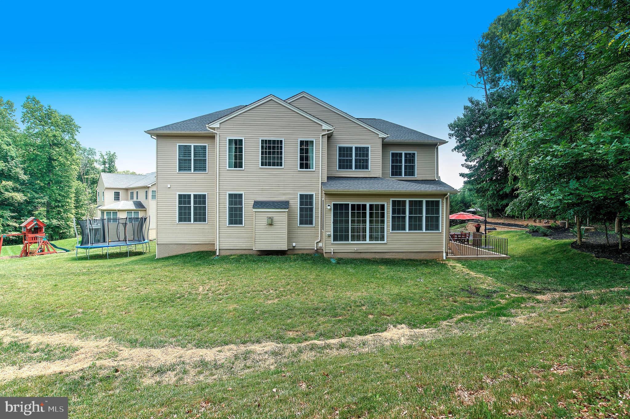 THE ESTATES AT CEDARDAY - Residential