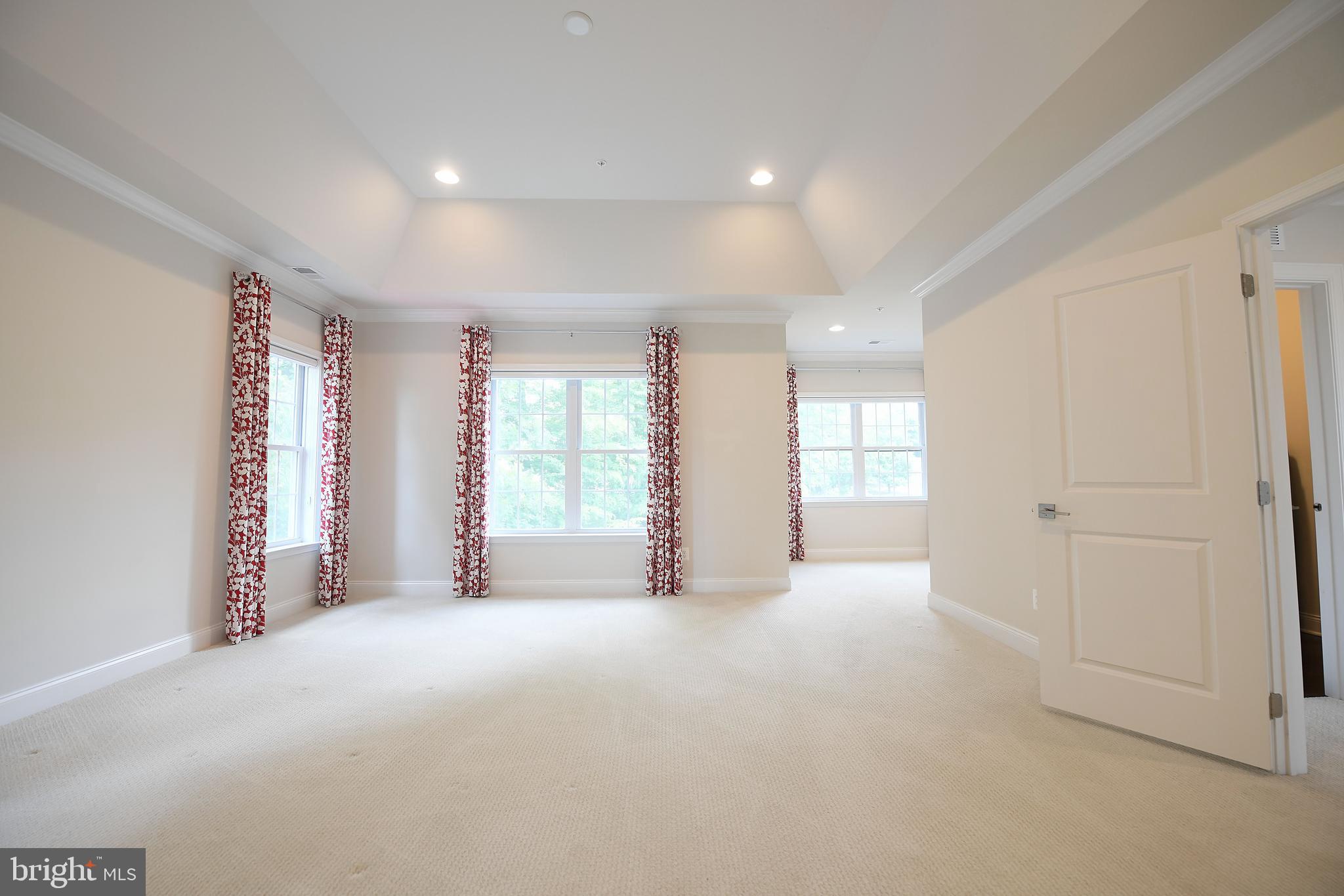 THE ESTATES AT CEDARDAY - Residential