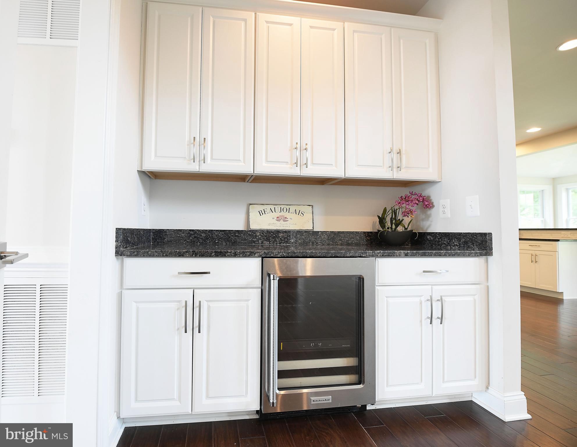 THE ESTATES AT CEDARDAY - Residential