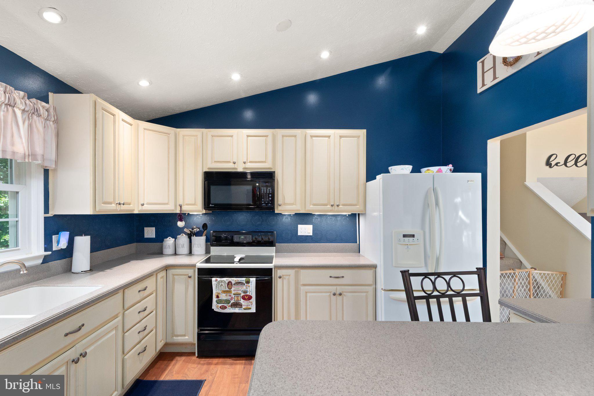 VILLAGE OF BYNUM RUN - Residential