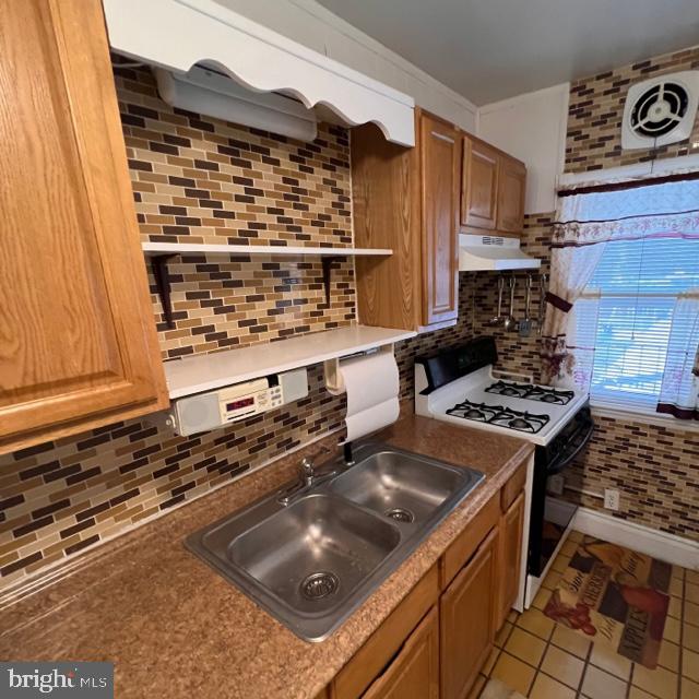 EDMONDSON VIILLAGE - Residential