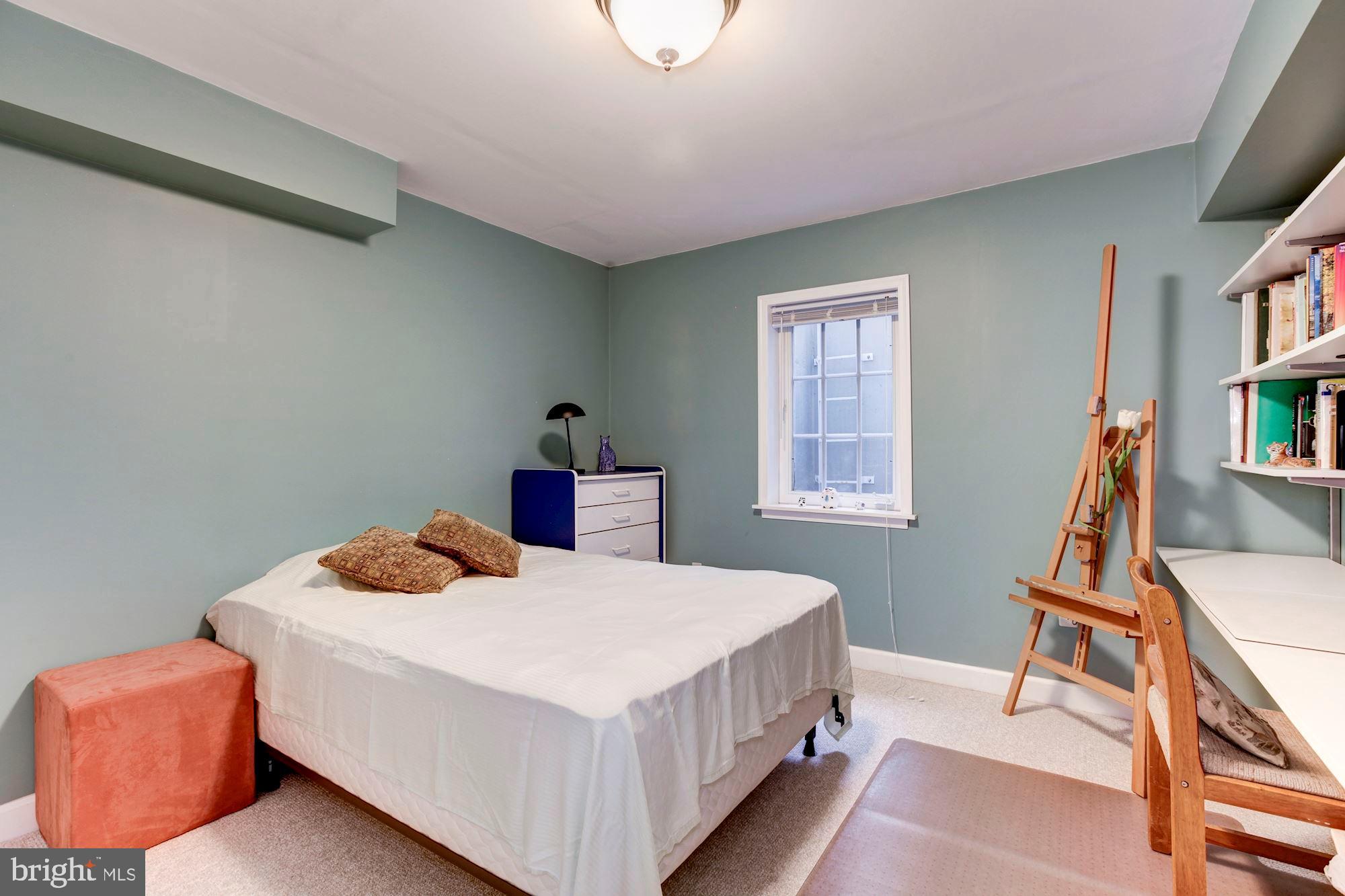 KING FARM BAILEYS COMMON - Residential Lease