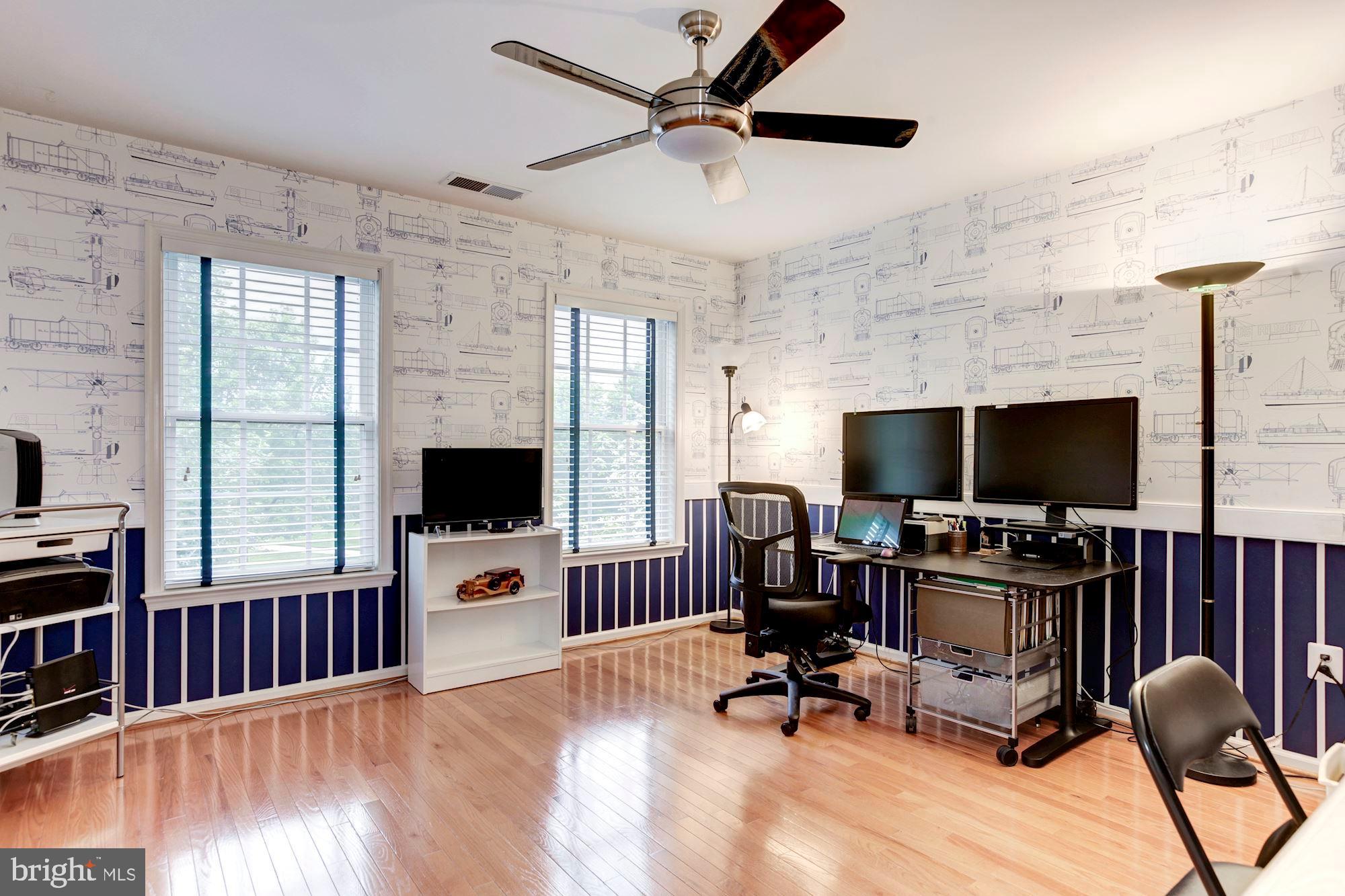 KING FARM BAILEYS COMMON - Residential Lease