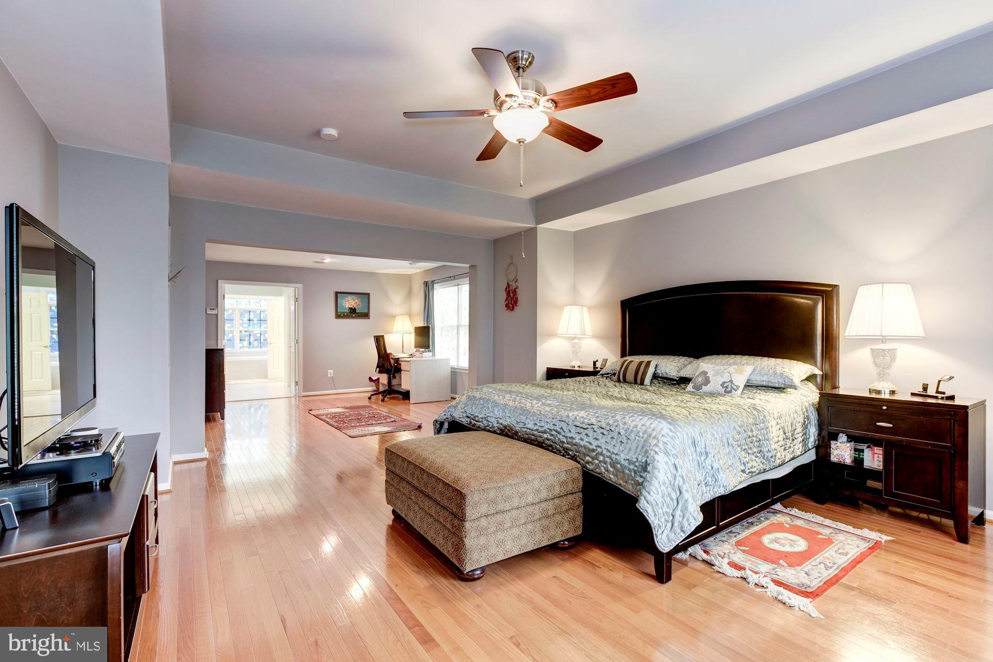 KING FARM BAILEYS COMMON - Residential Lease