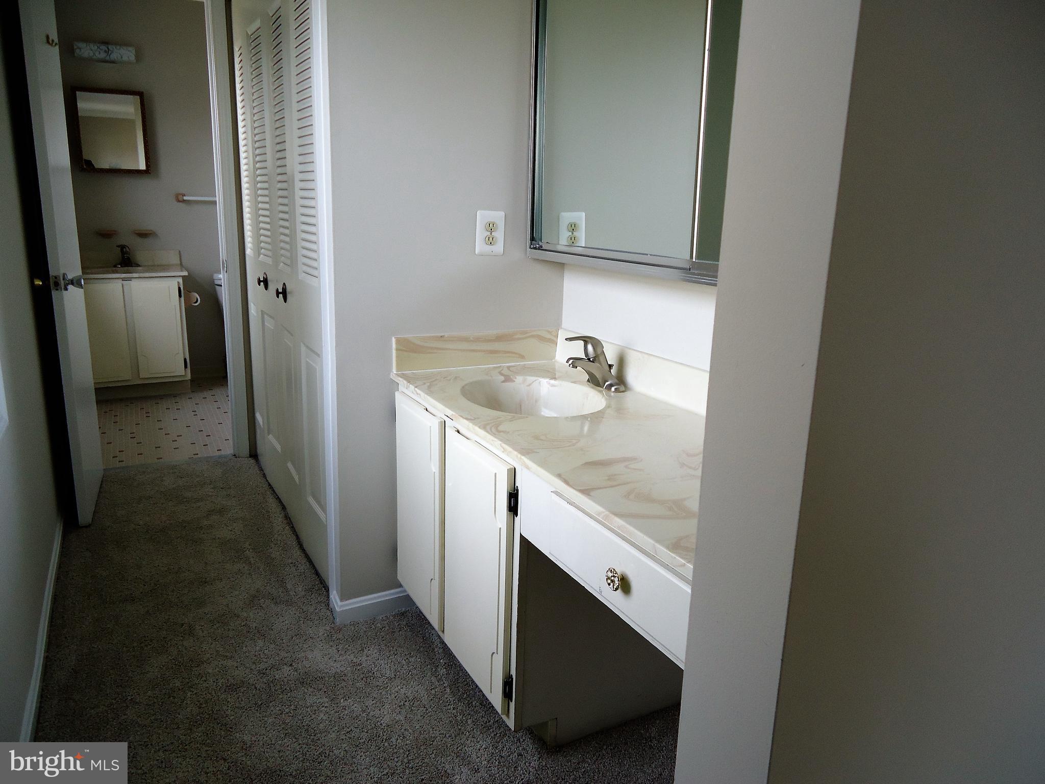 POINT OF WOODS - Residential