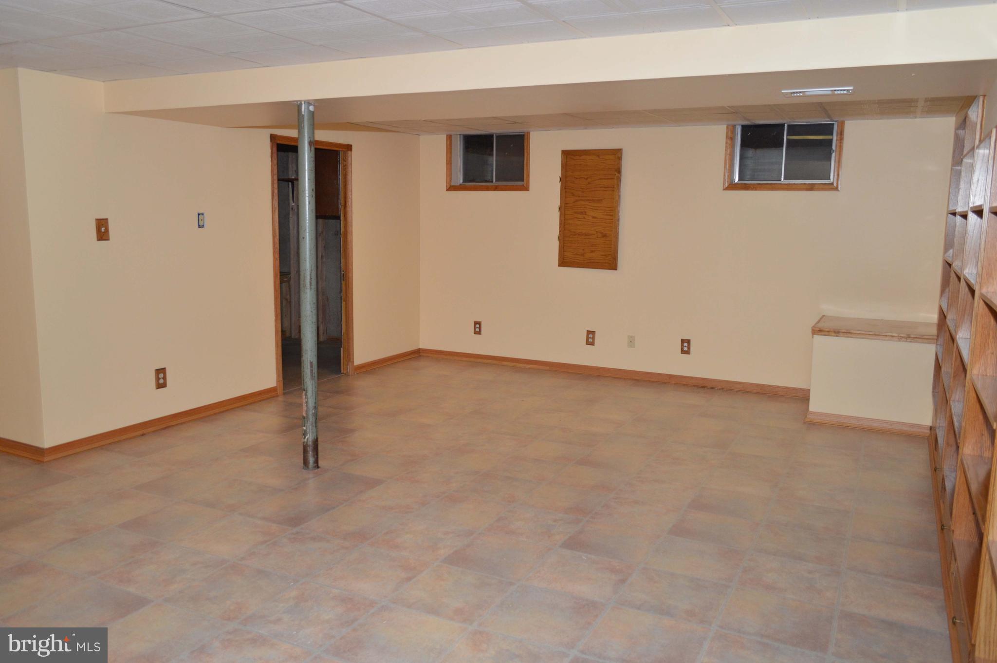 POINT OF WOODS - Residential