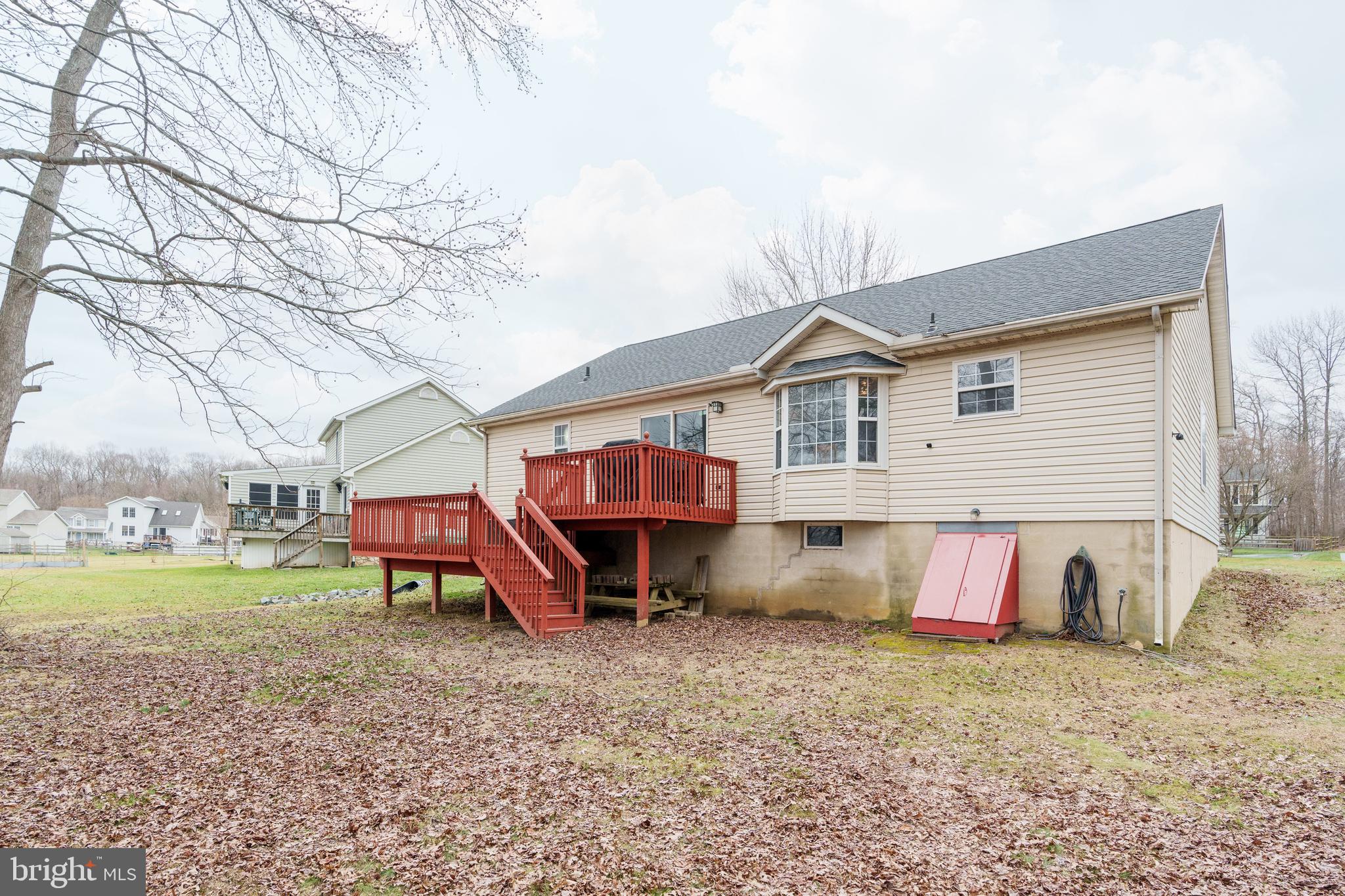 KENSINGTON COURTS - Residential