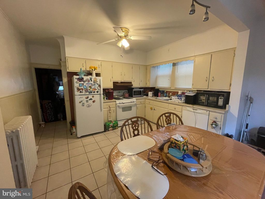 Photo of 21 S 21st Street, POTTSVILLE, PA 17901 (MLS # PASK2023026)