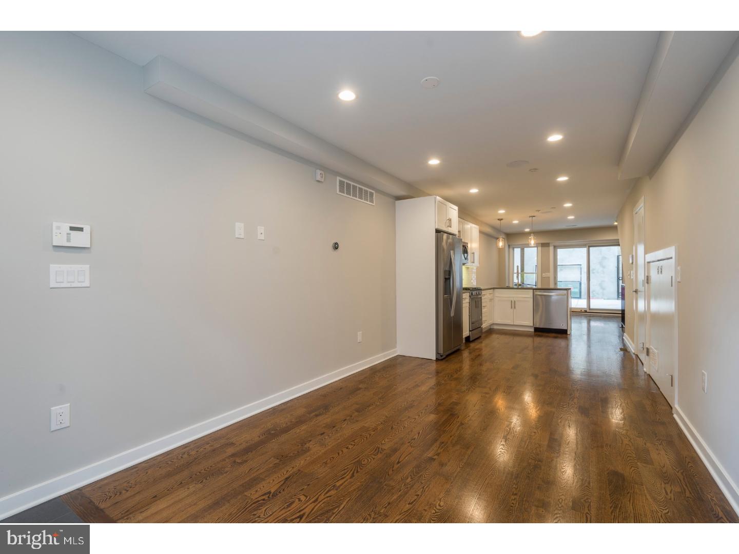 CENTER CITY - Residential Lease