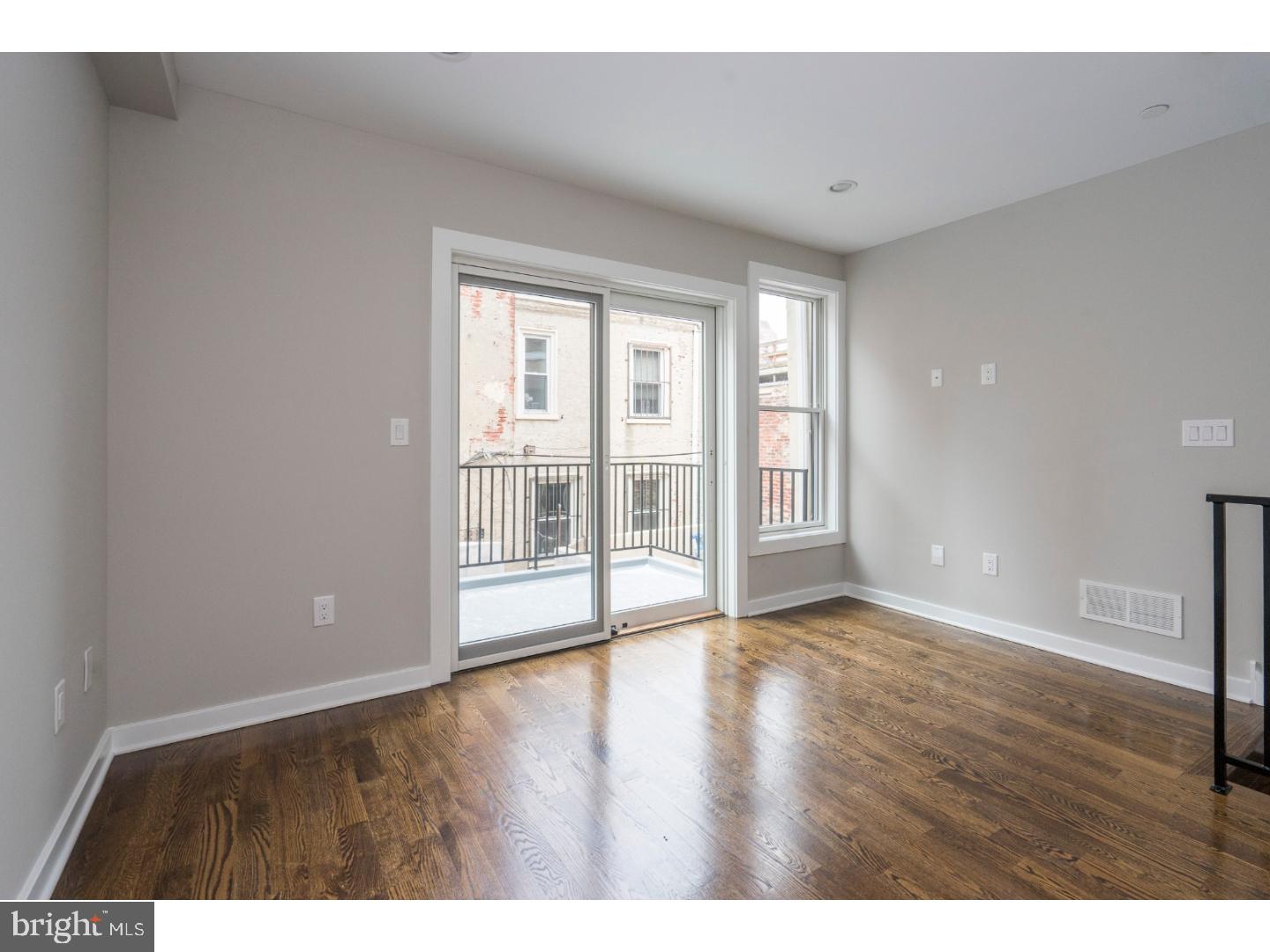 CENTER CITY - Residential Lease
